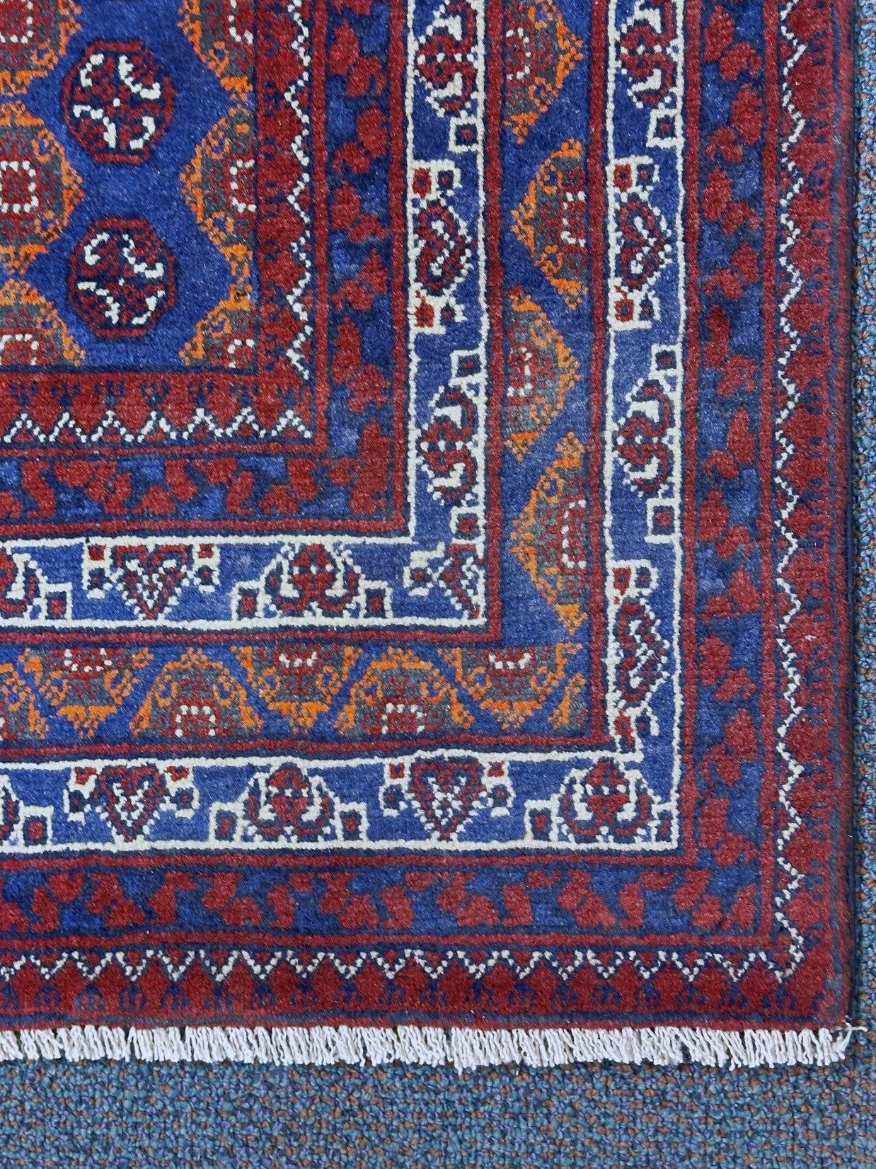 Roshnai Rug - 387 cm x 86 cm