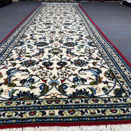 Yazd Rug - 356 cm x 108 cm