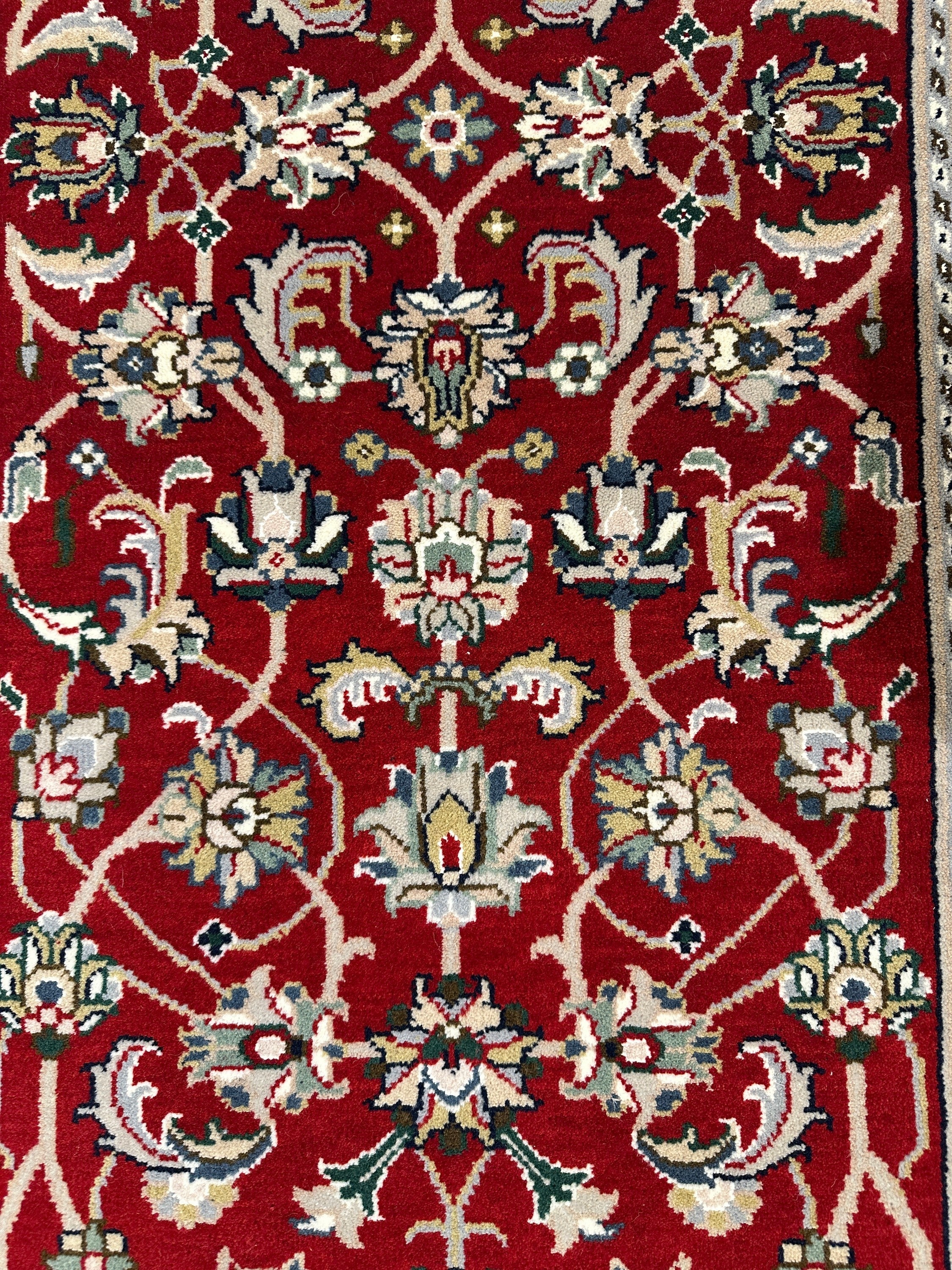 Ziegler Rug - 596 cm x 78 cm