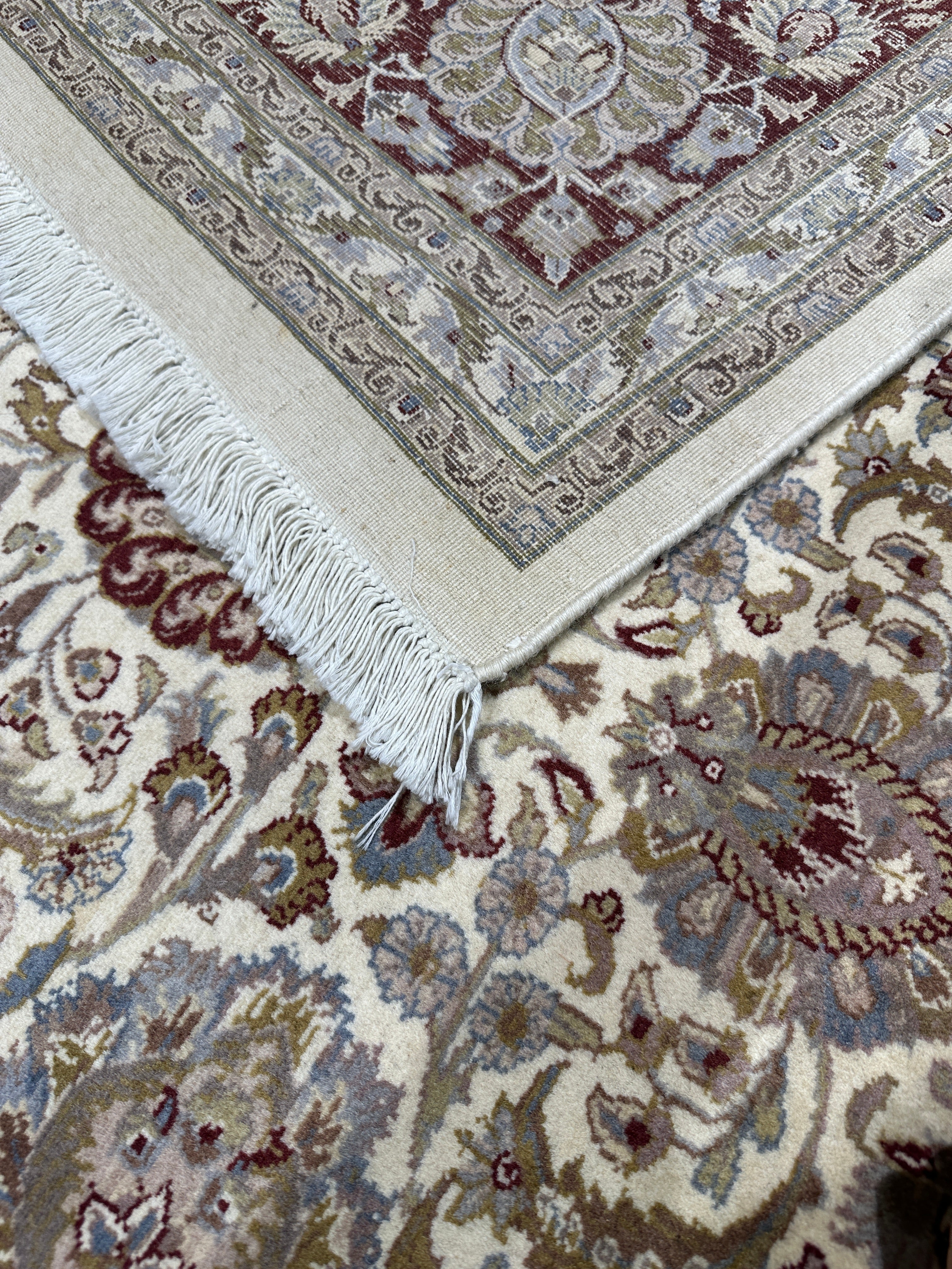 Kashmiri Rug  - 310 cm x 249 cm