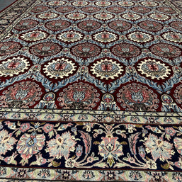 Kashmiri Rug  - 300 cm x 238 cm