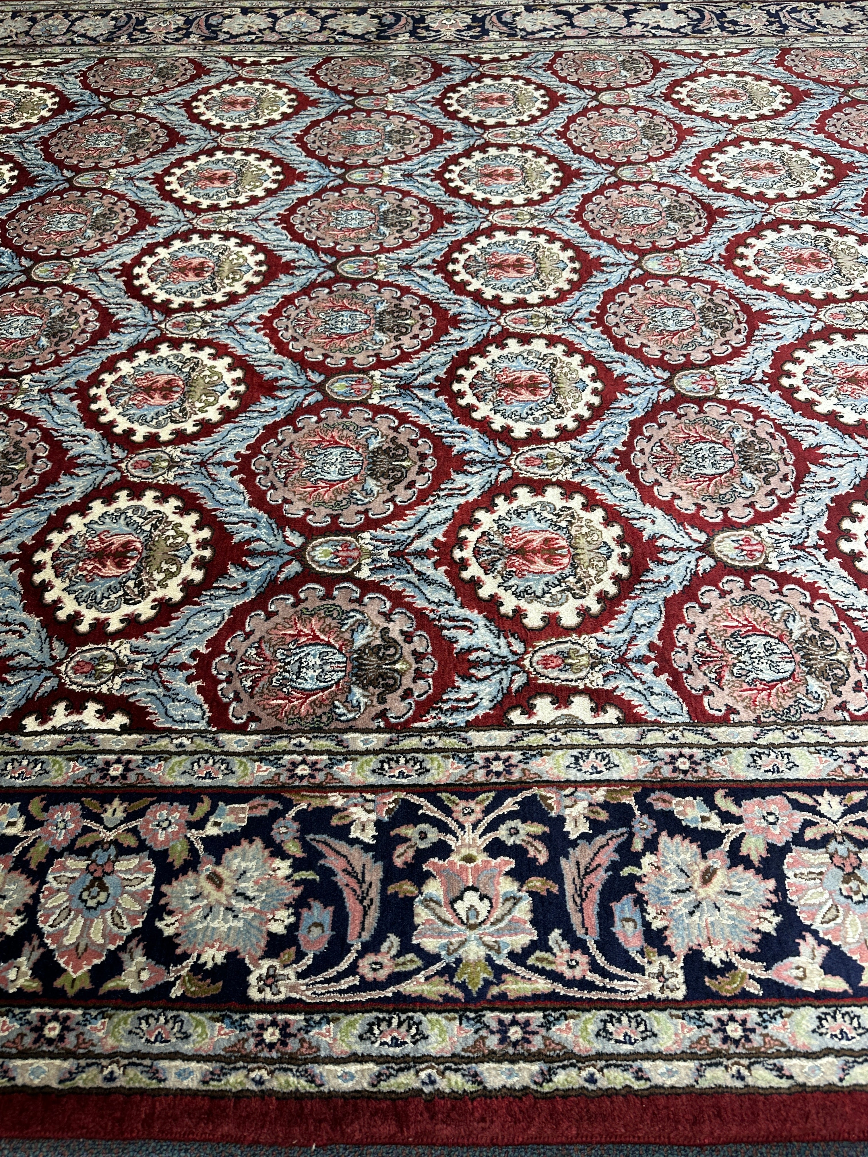 Kashmiri Rug  - 300 cm x 238 cm