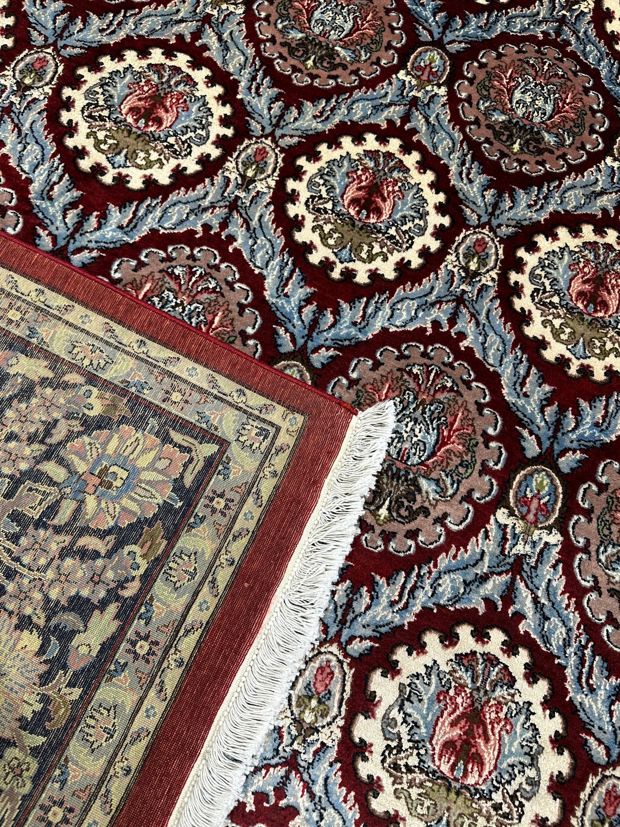 Kashmiri Rug  - 300 cm x 238 cm