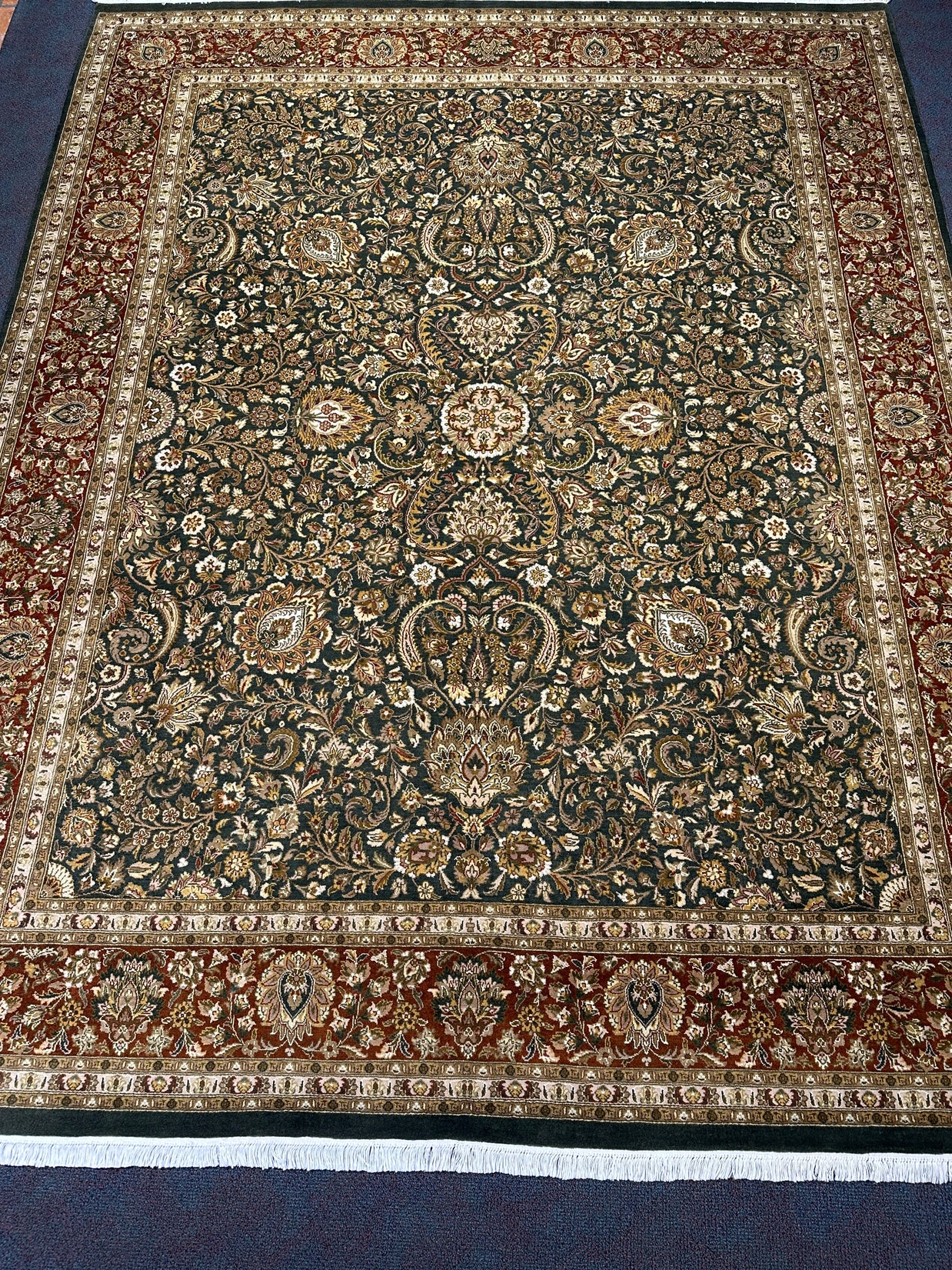 Kashmiri Rug  - 308 cm x 243 cm