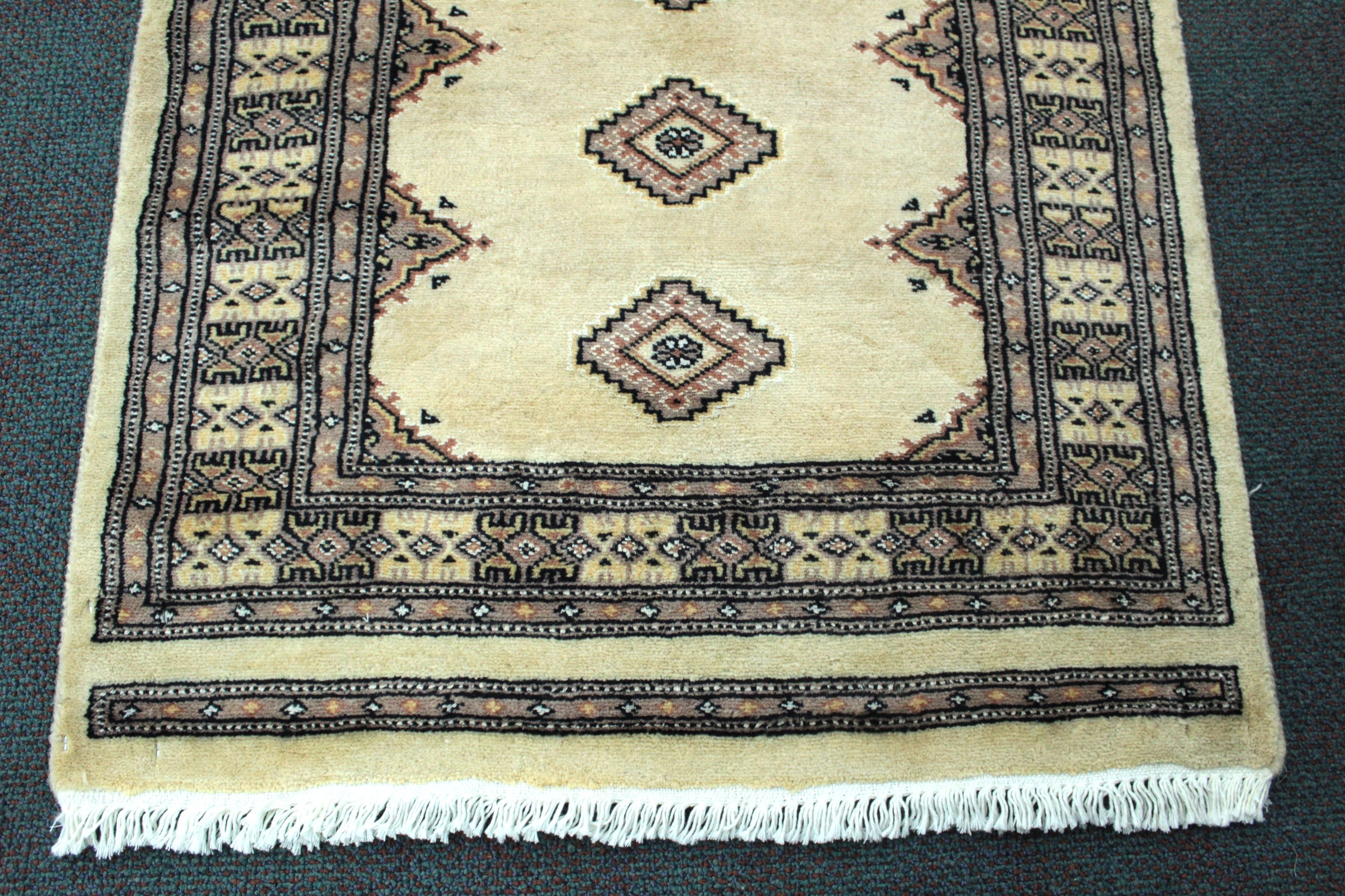 Jaldar Rug  - 405 cm x 76 cm