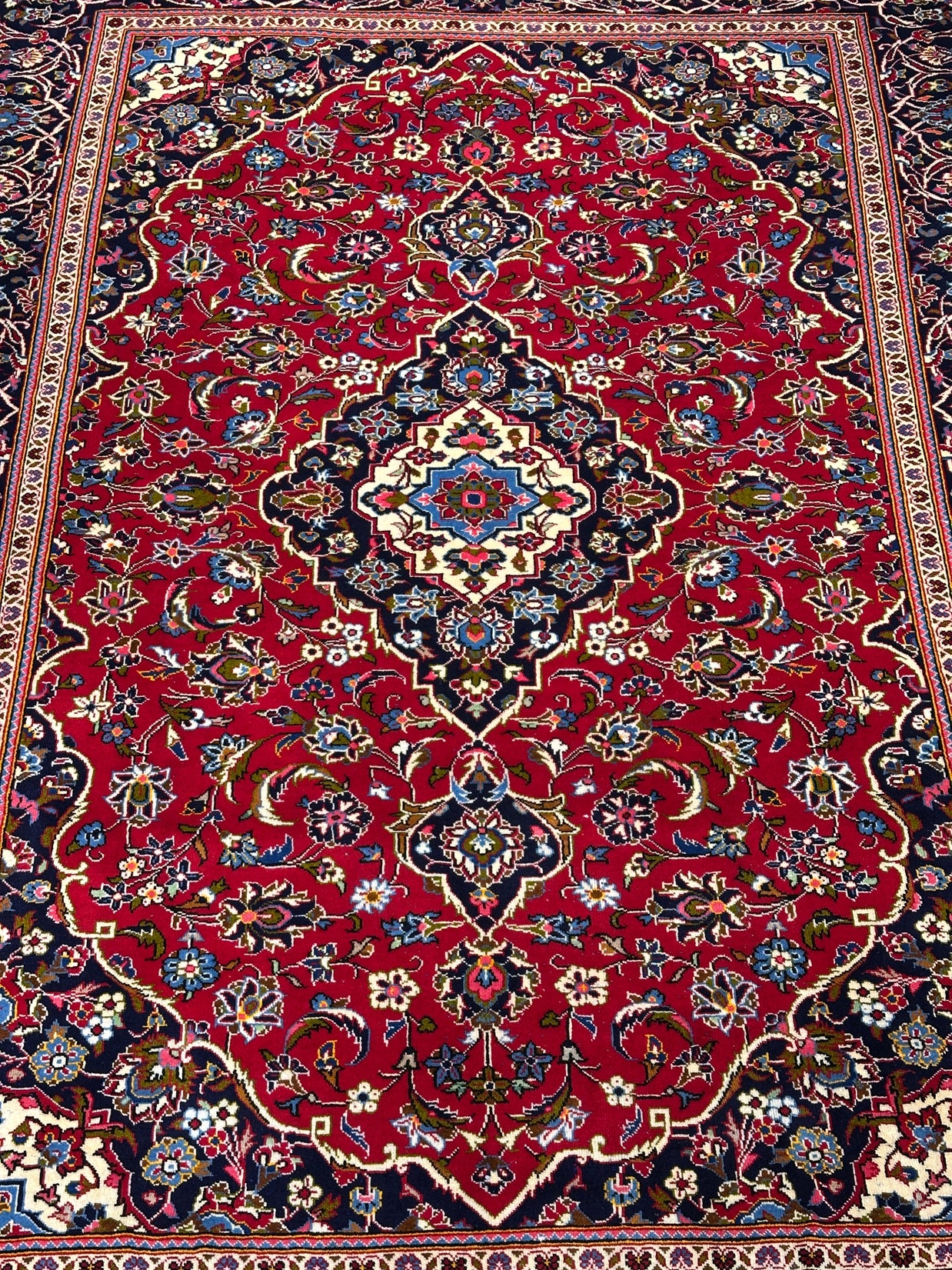 Mashad Rug - 342 cm x 240 cm