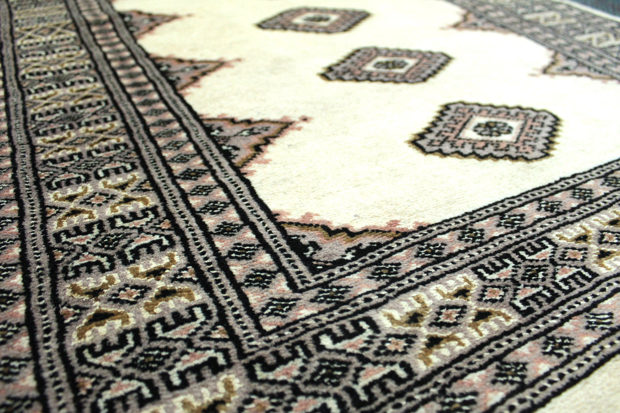 Jaldar Rug  - 440 cm x 79 cm