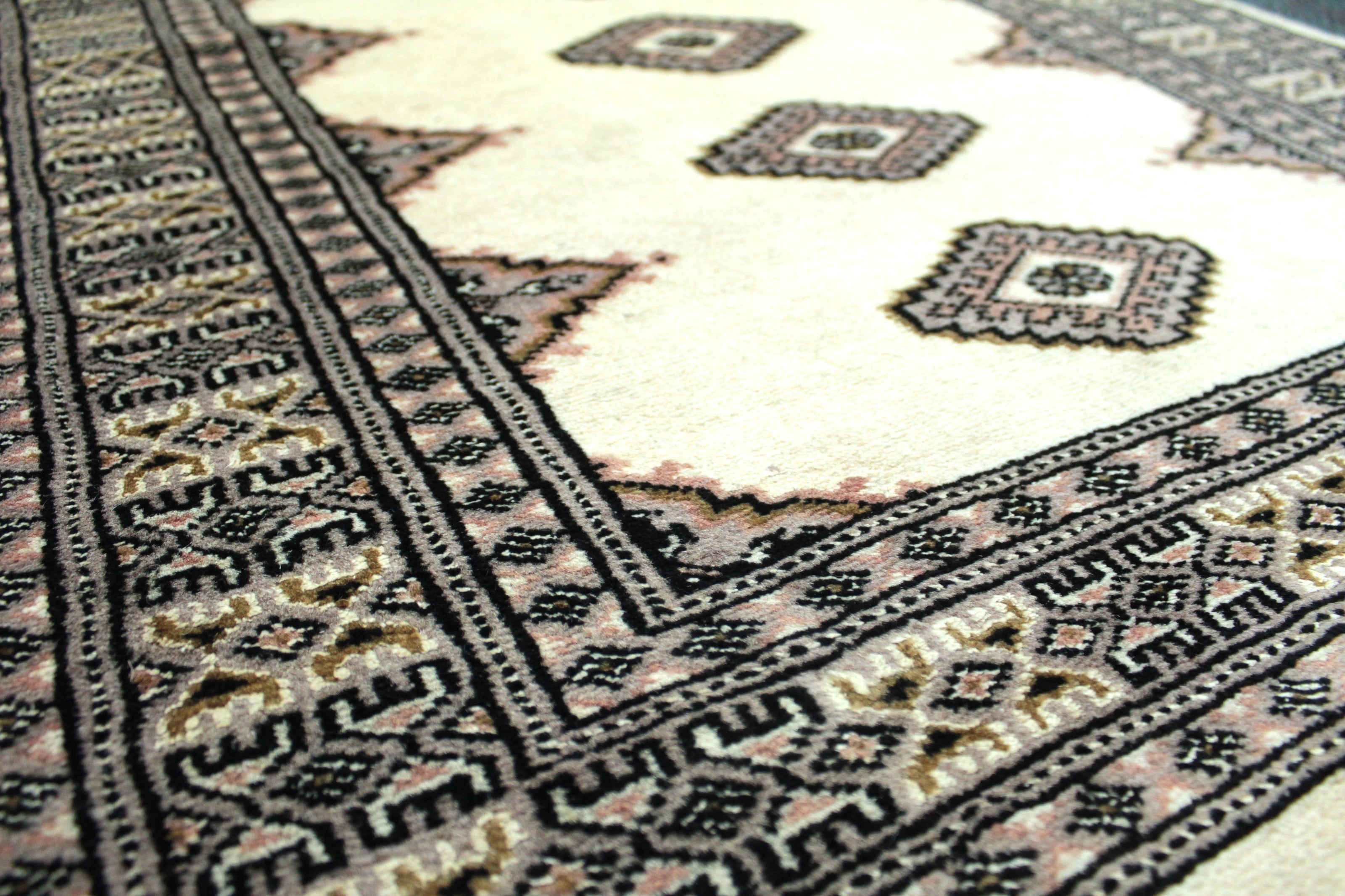 Jaldar Rug  - 440 cm x 79 cm