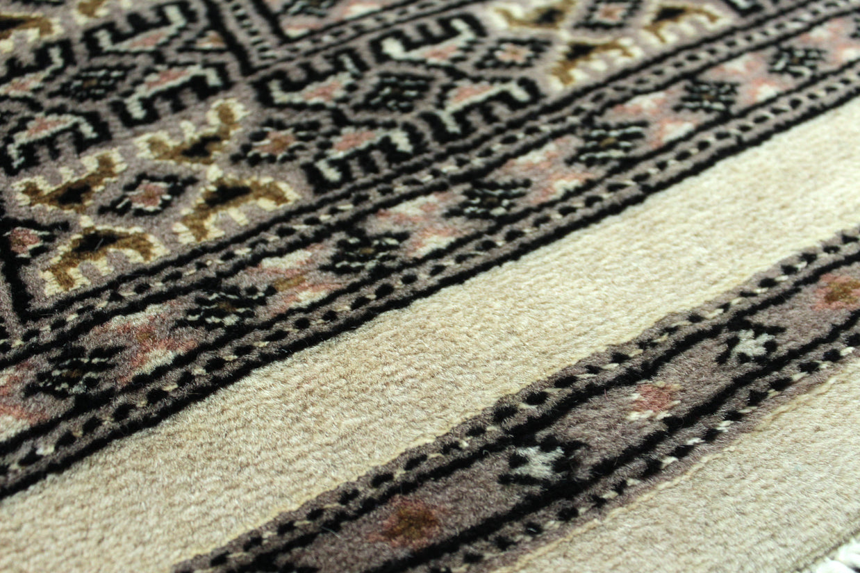 Jaldar Rug  - 440 cm x 79 cm