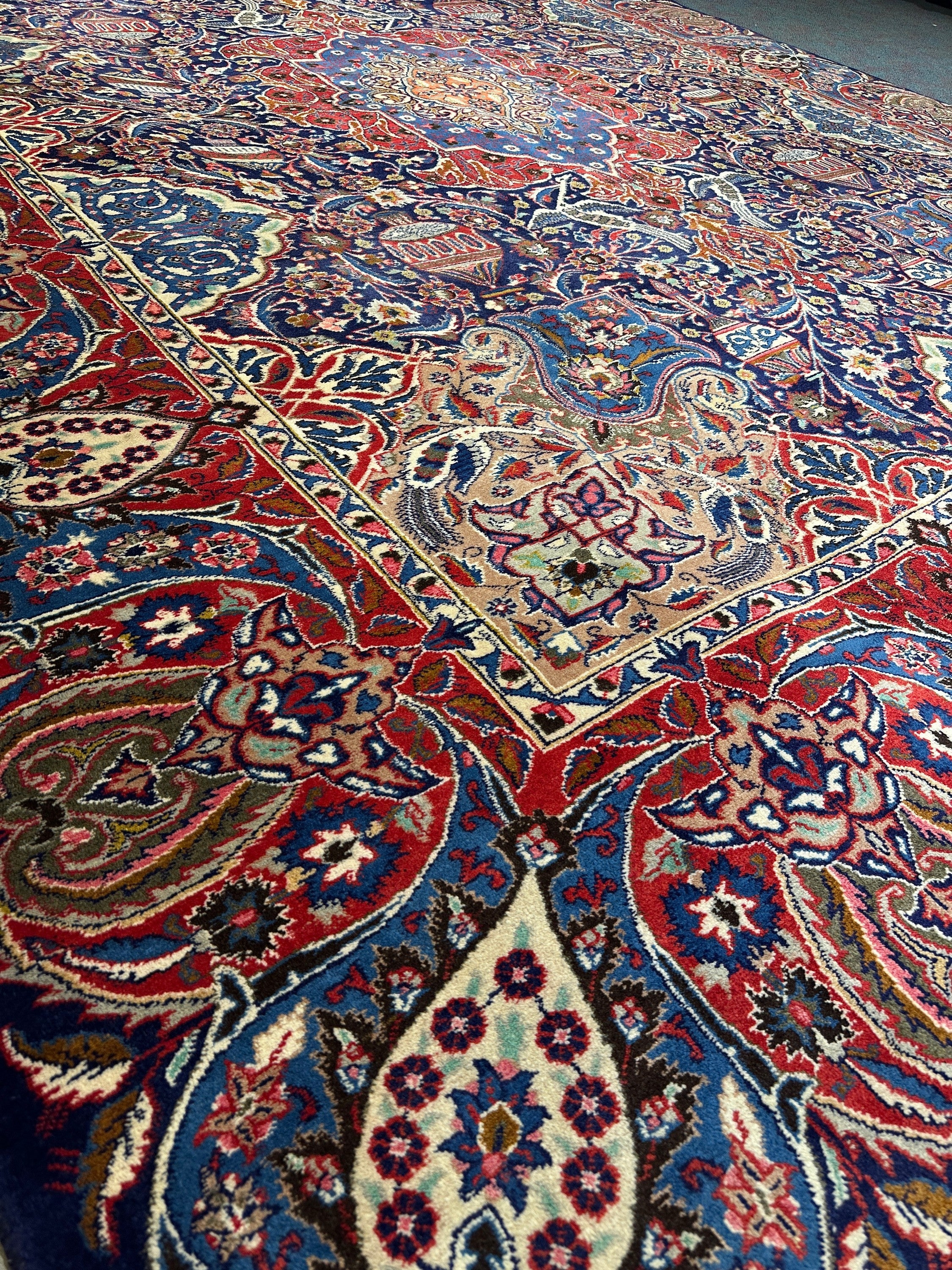 Tabriz Rug  - 395 cm x 300 cm