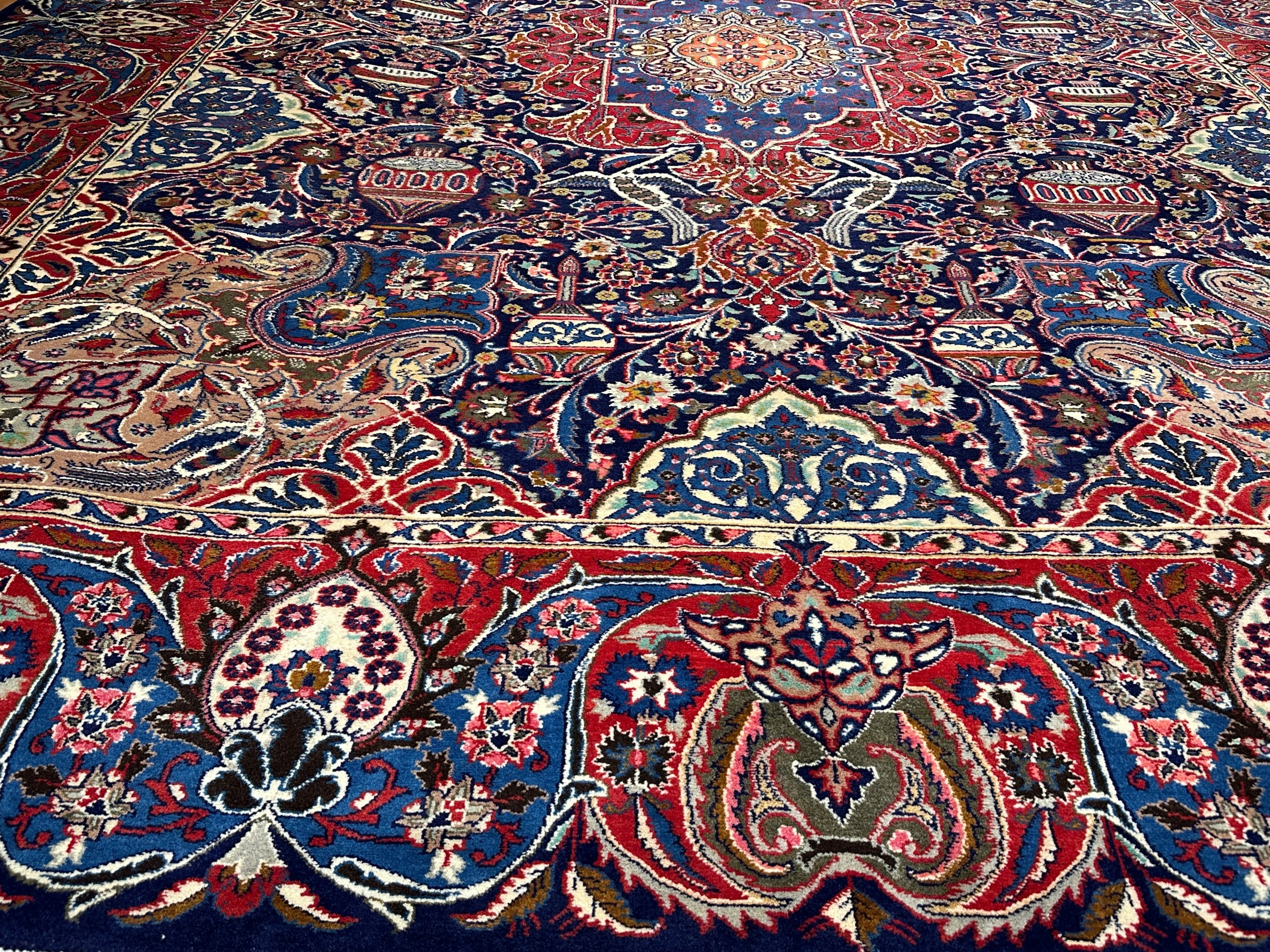 Tabriz Rug  - 395 cm x 300 cm
