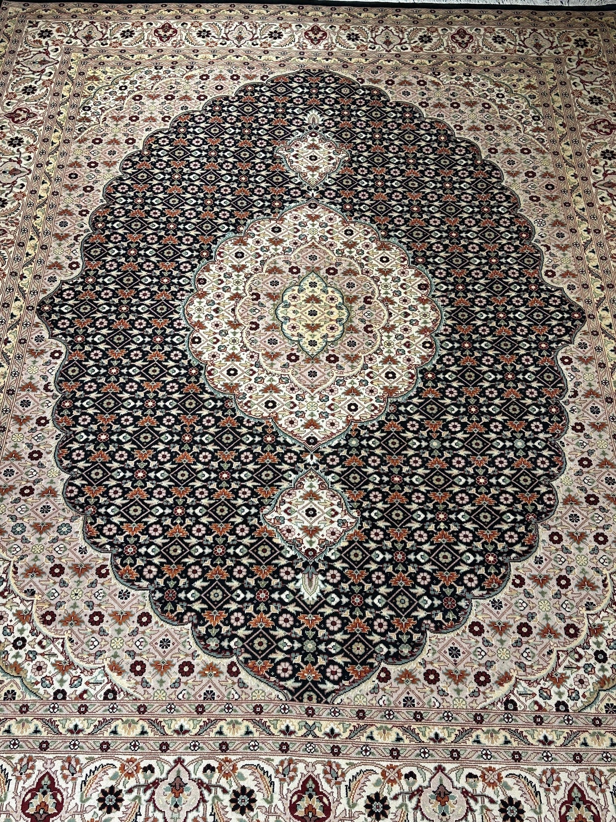 Tabriz Rug  - 360 cm x 273 cm