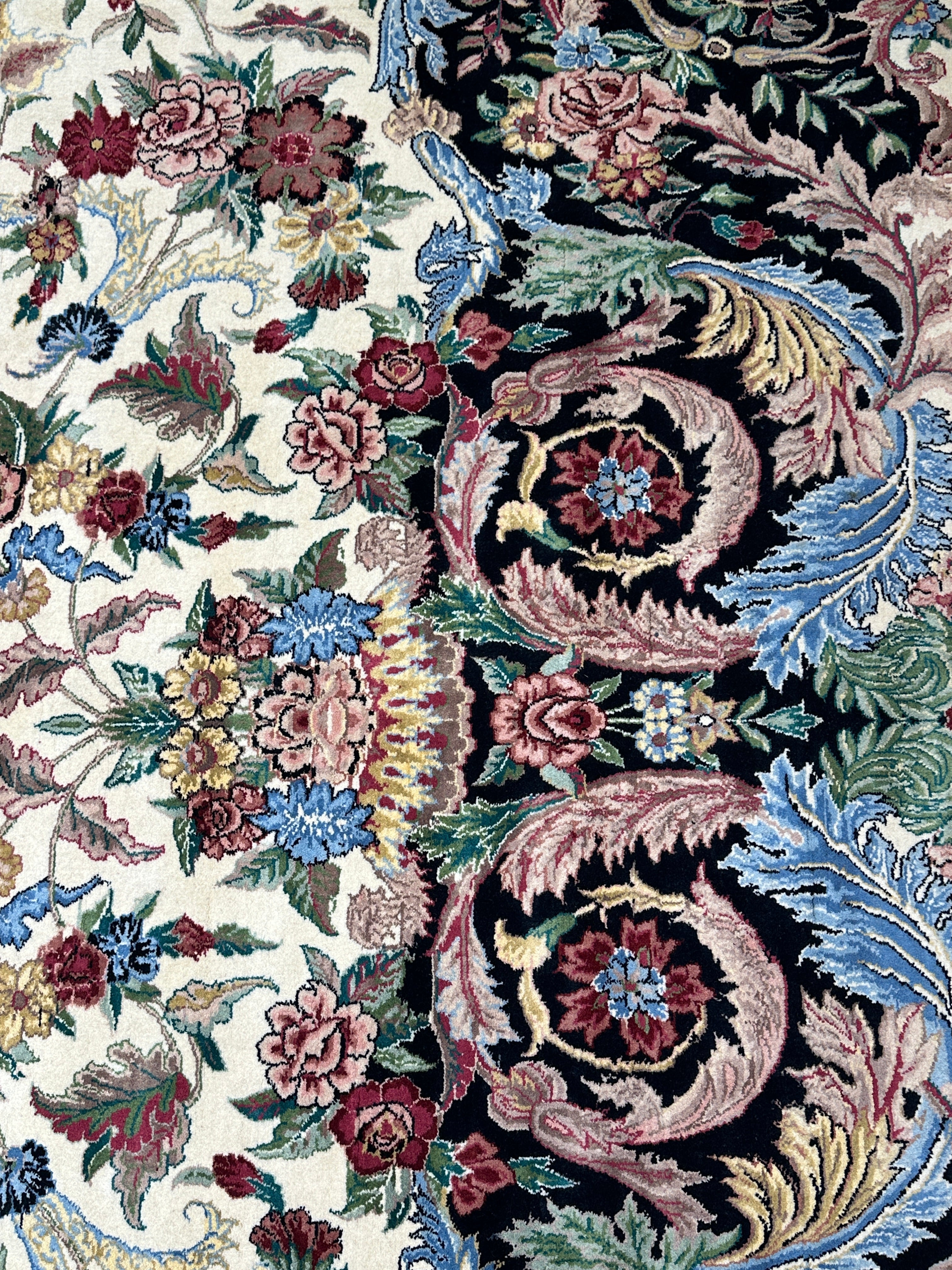 French Flower Rug - 434 cm x 298 cm