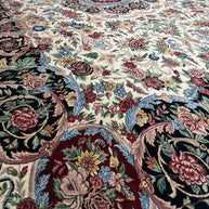 French Flower Rug - 434 cm x 298 cm