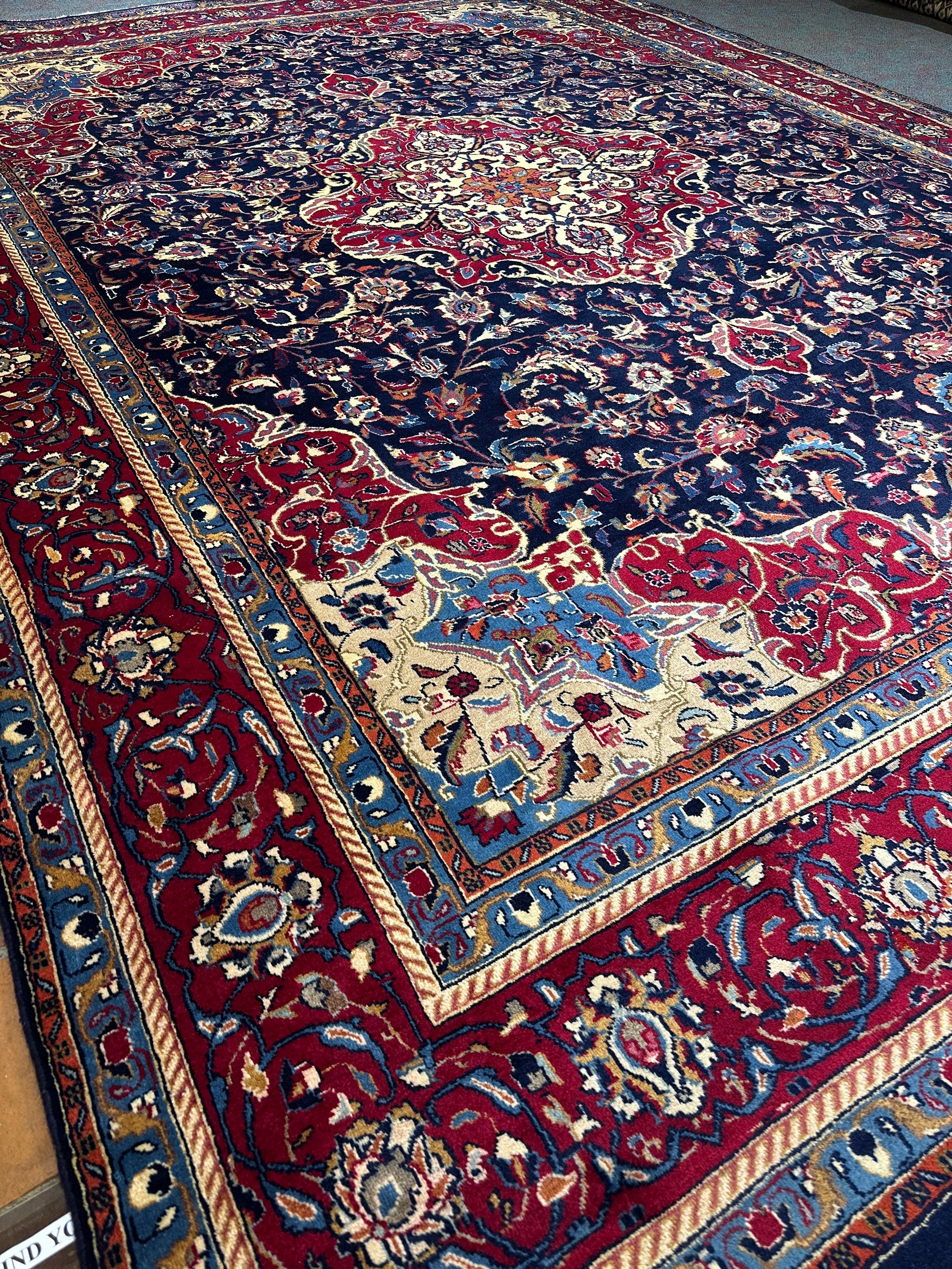 Mashad Rug - 382 cm x 288 cm