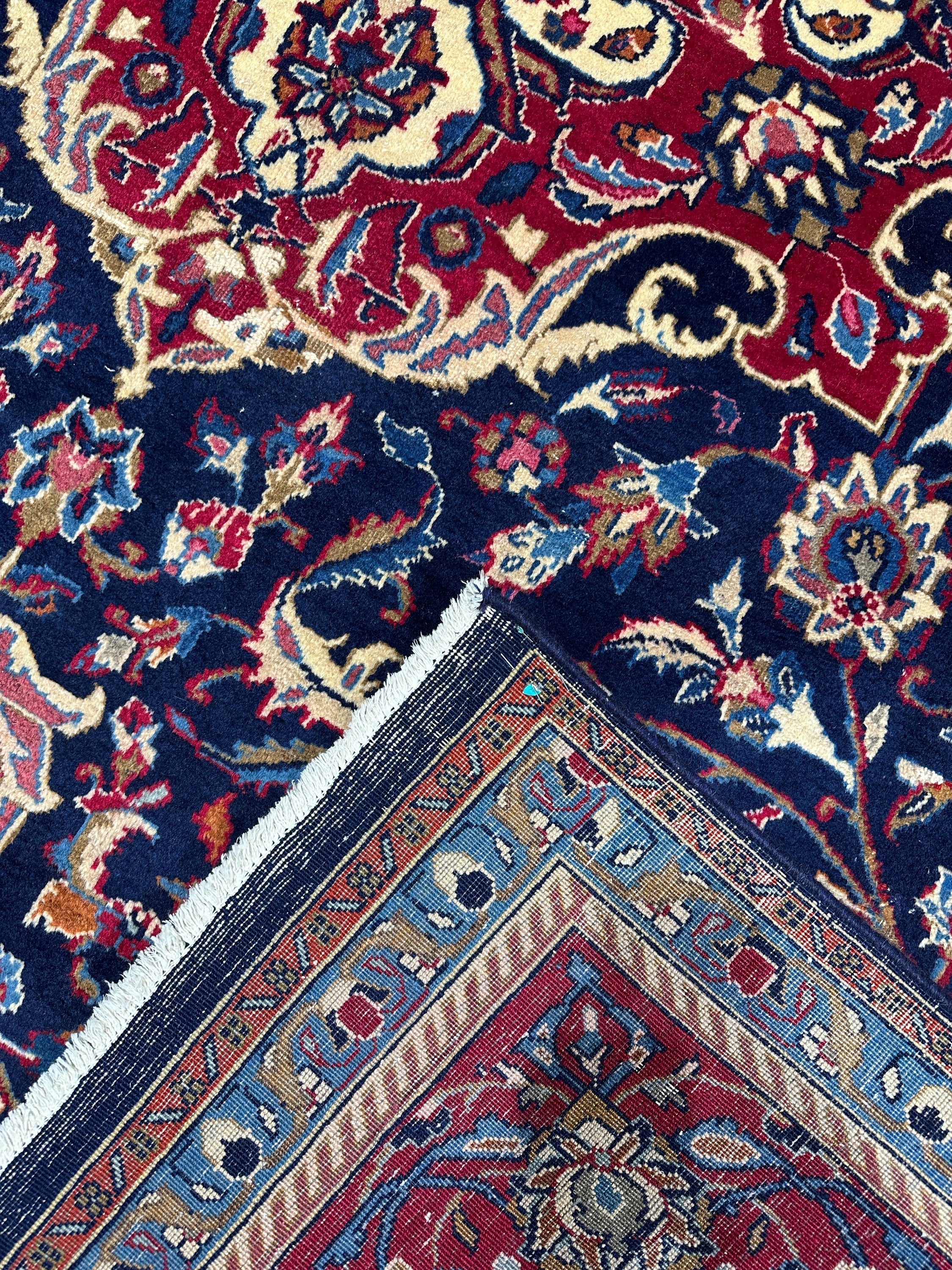 Mashad Rug - 382 cm x 288 cm