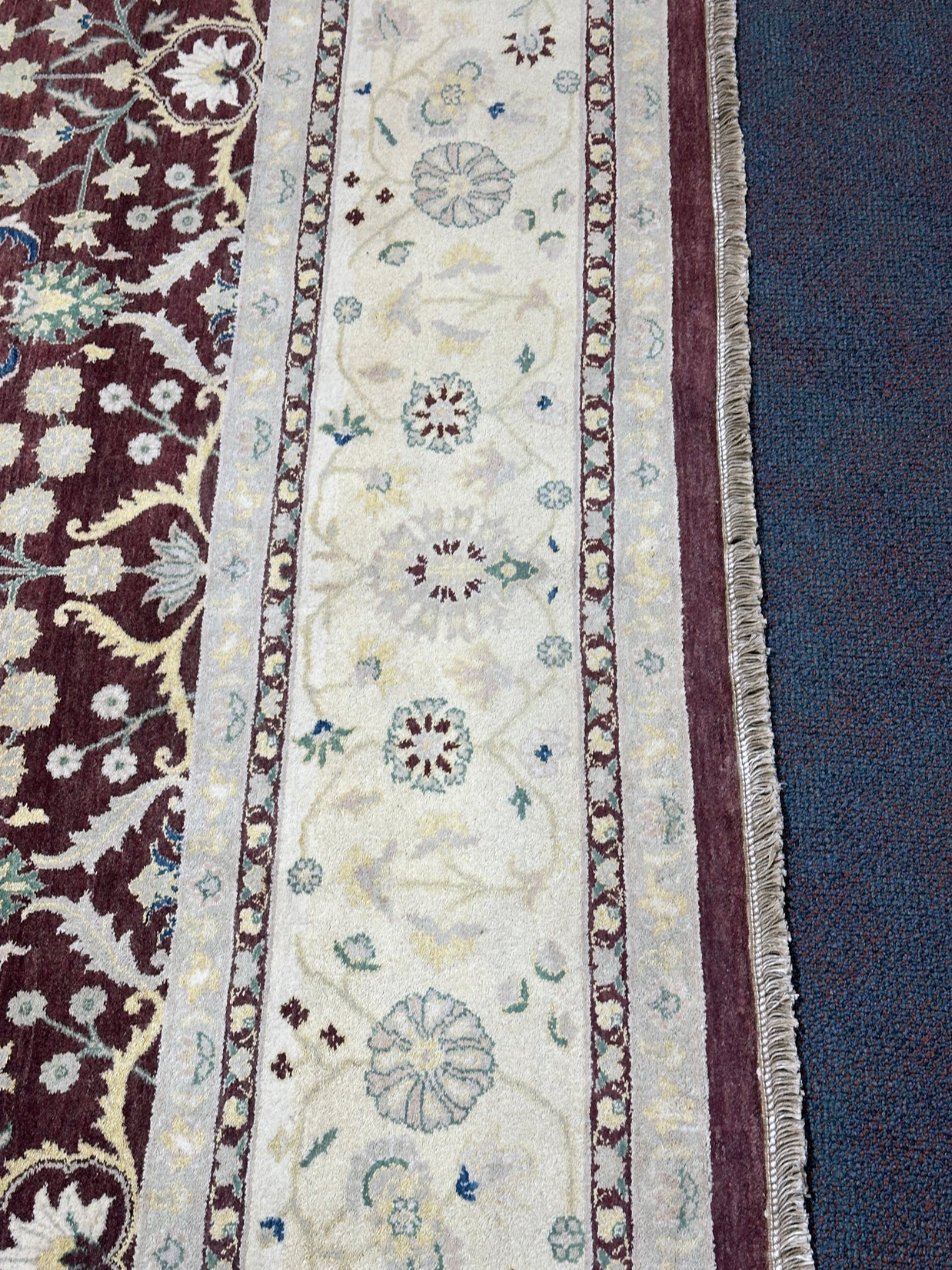 Ziegler Rug  - 365 cm x 273 cm