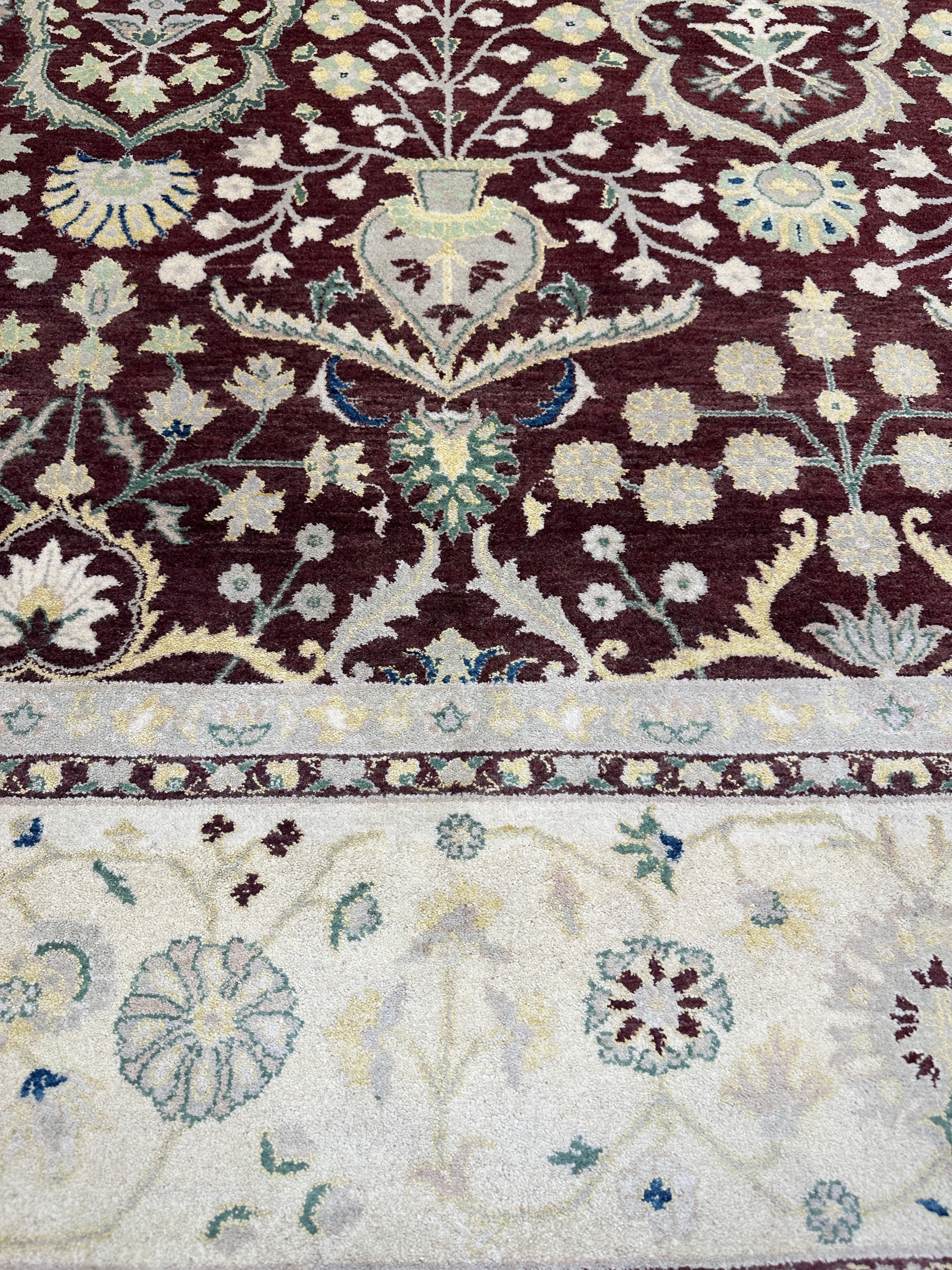 Ziegler Rug  - 365 cm x 273 cm