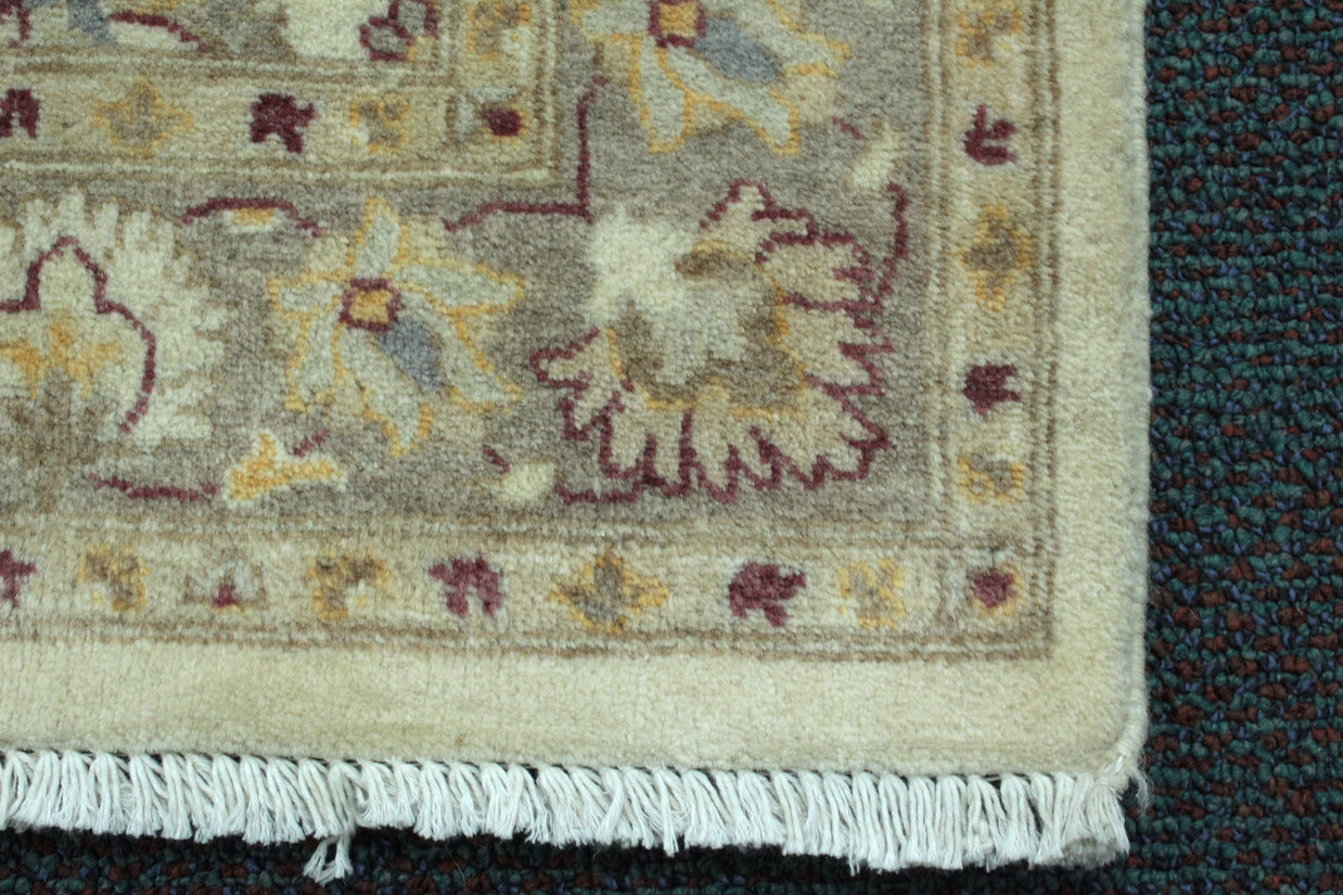 Kashmiri Rug  - 367 cm x 79 cm