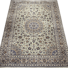 Kashan Rug - 422 cm x 292 cm