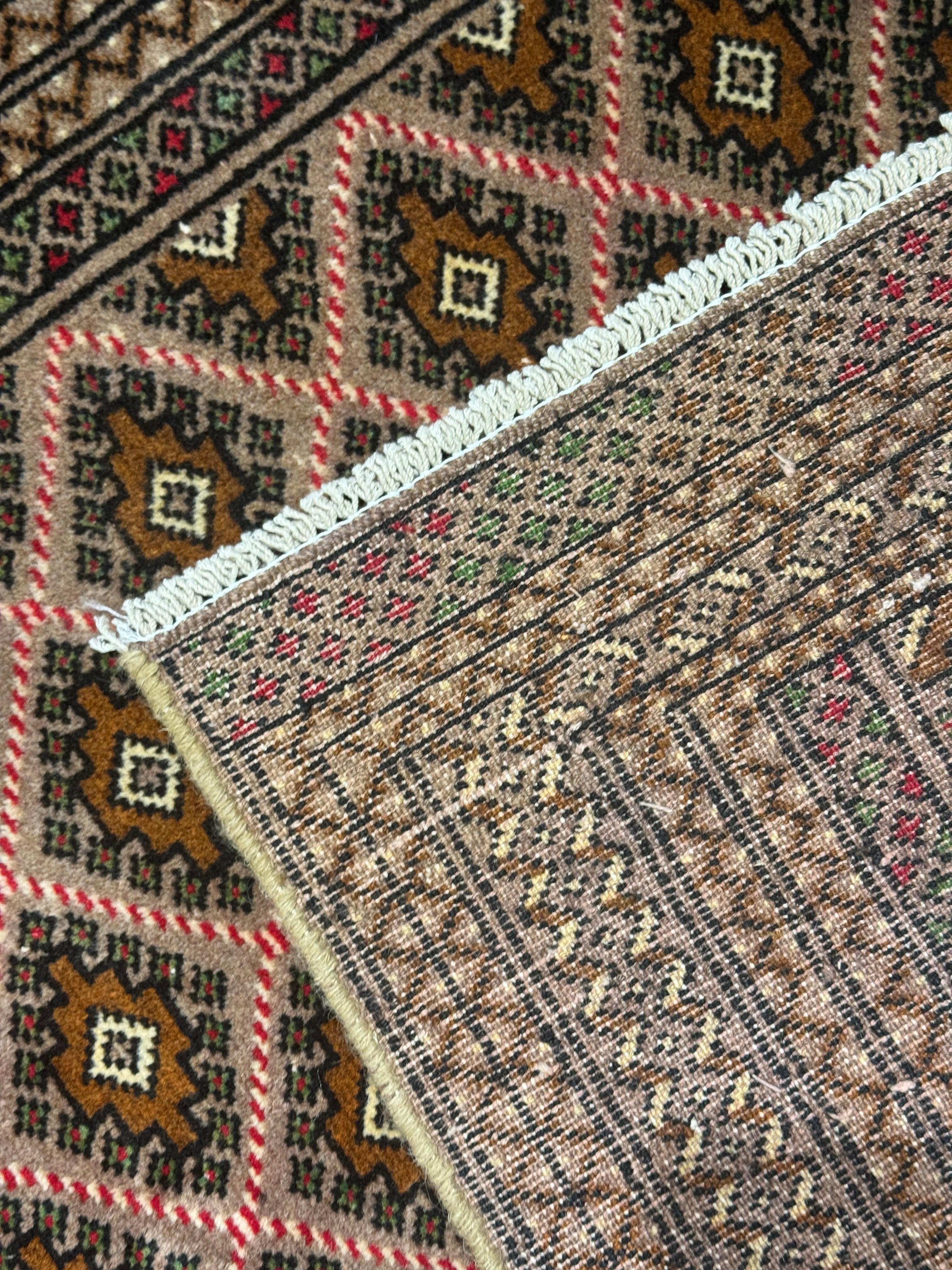 Turkoman (Persian) - 135 cm x 97 cm