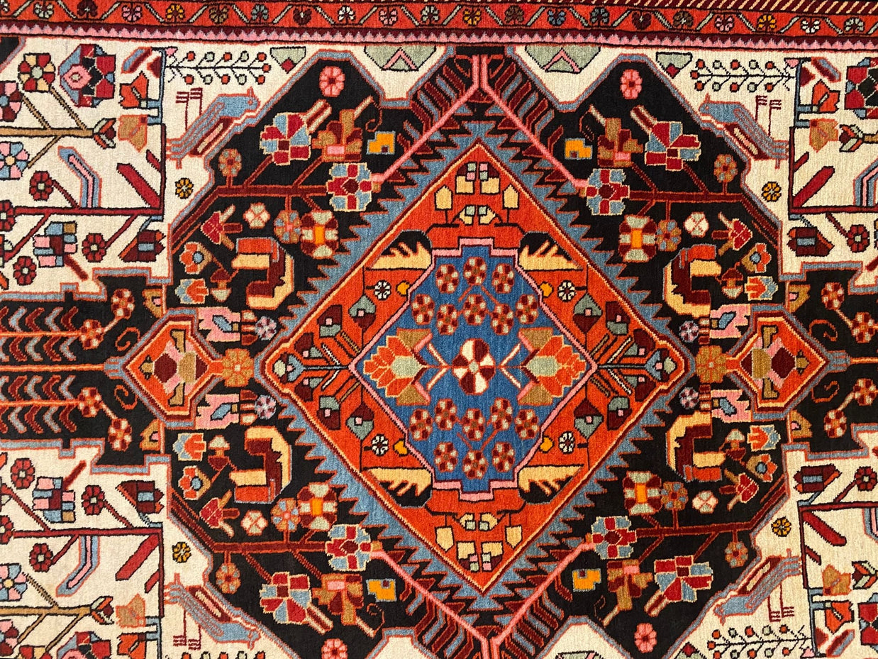 Nahavand Rug - 232 cm x 148 cm