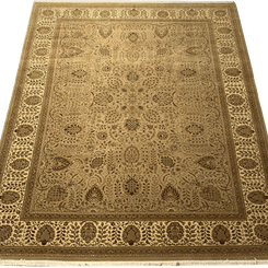 Kashmiri Rug - 365 cm x 277