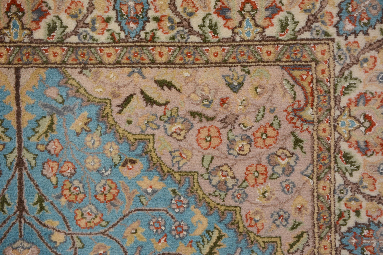 Kashmiri Hand Knotted area rug pure wool pile 222cm x 142cm