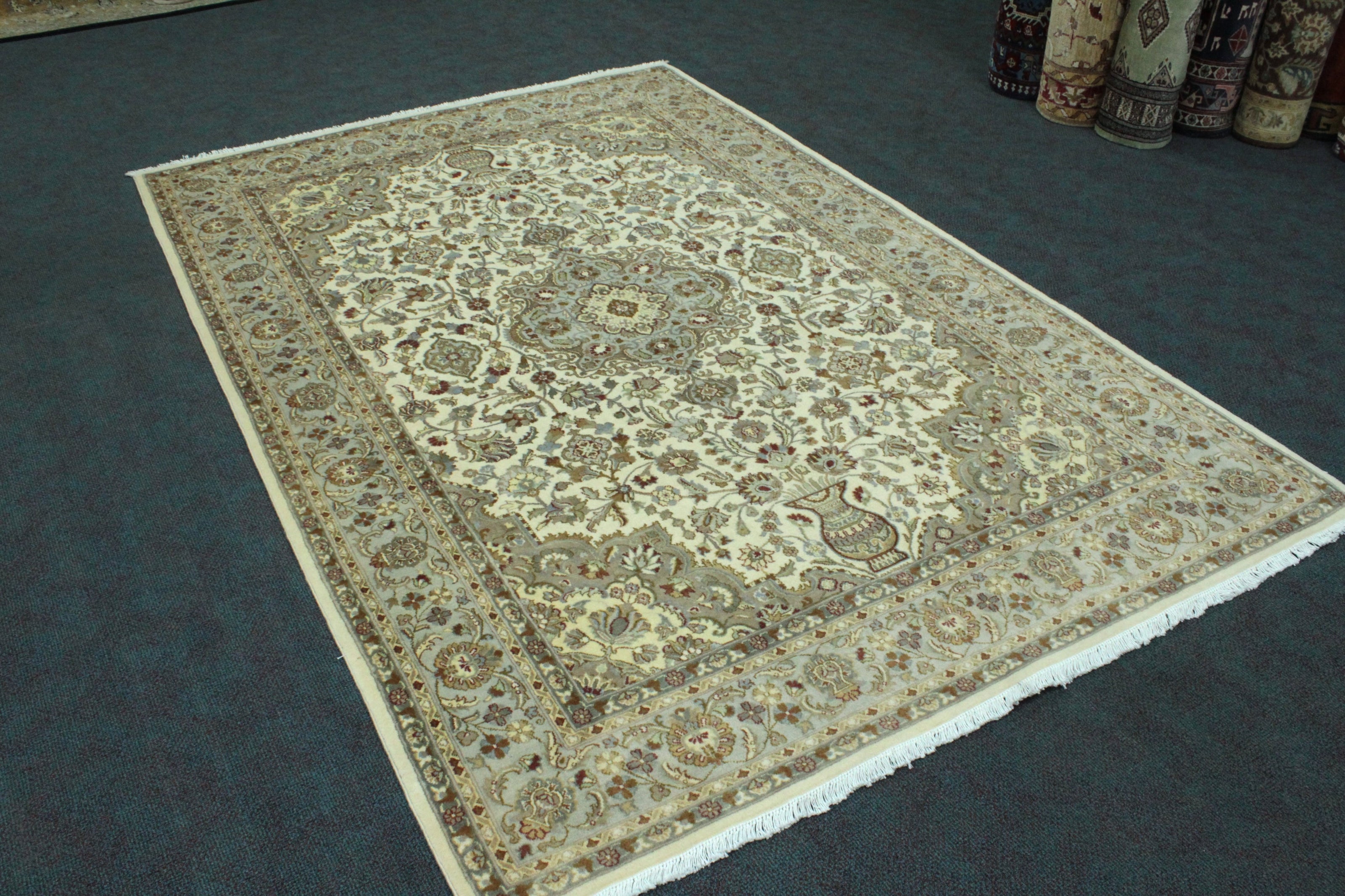 Afshar Rug  - 278 cm x 183 cm