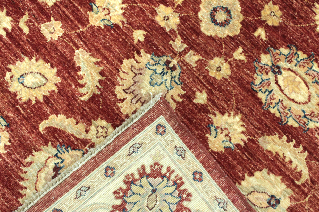 Ziegler Rug - 233 cm x 172 cm
