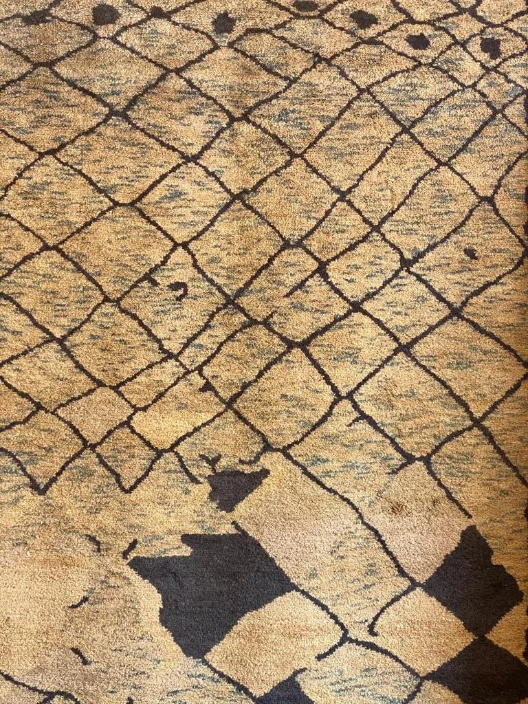 Indian Moroccan Design pure wool pile rug hand knotted 295cm x 205cm