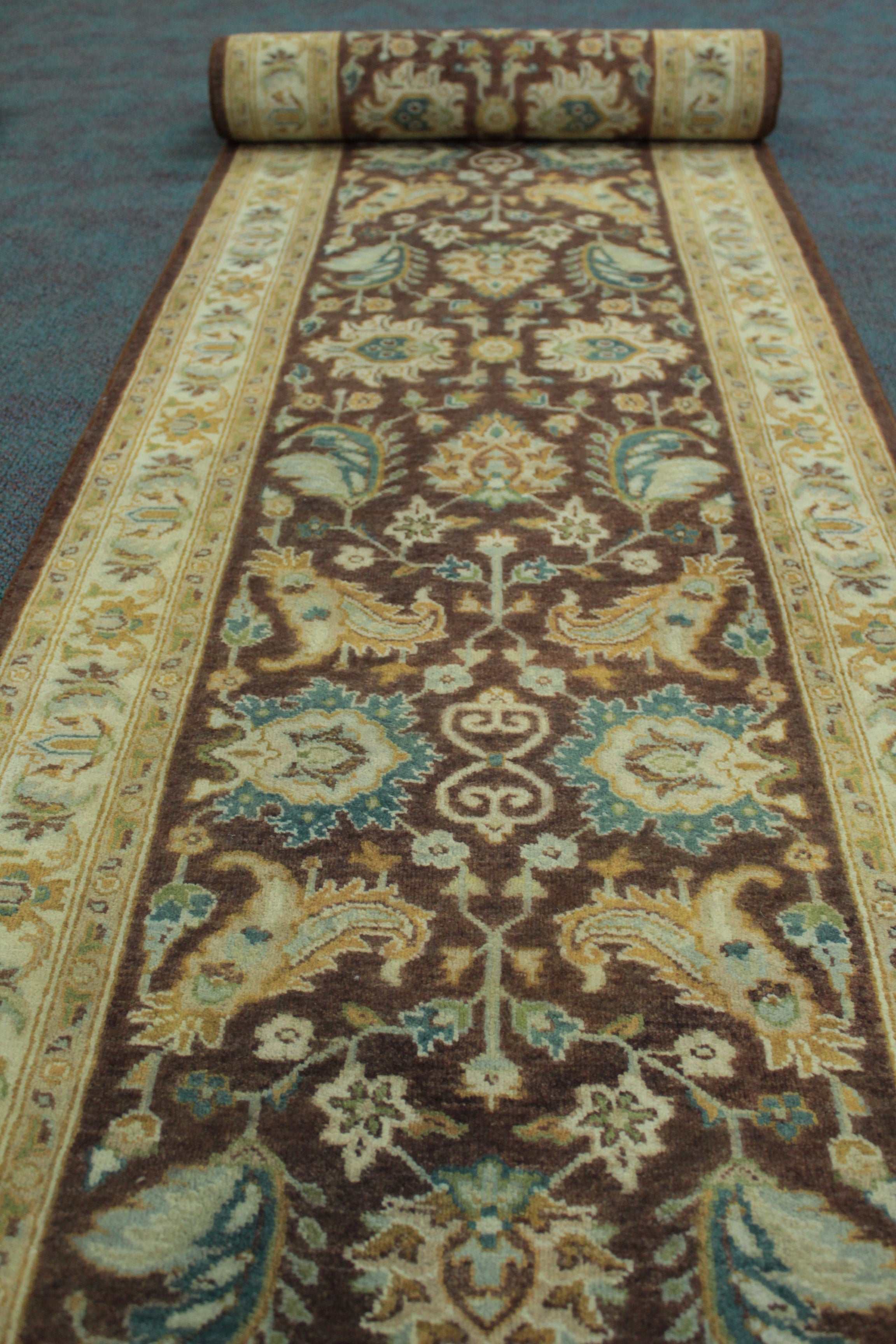 Ziegler Rug  - 367 cm x 71 cm