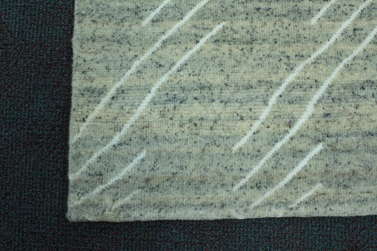Gabbeh Rug - 275 cm x 176 cm