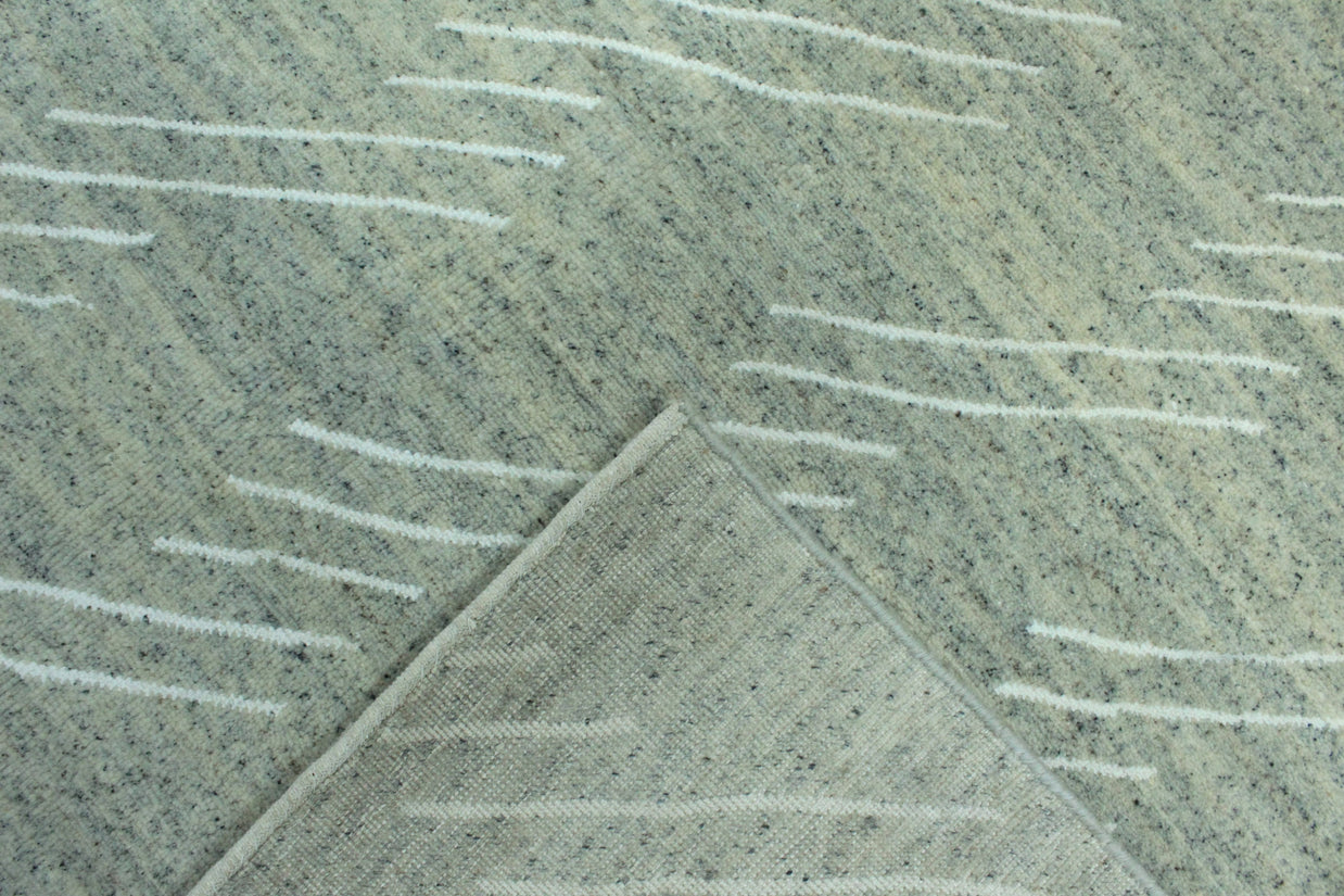 Gabbeh Rug - 275 cm x 176 cm