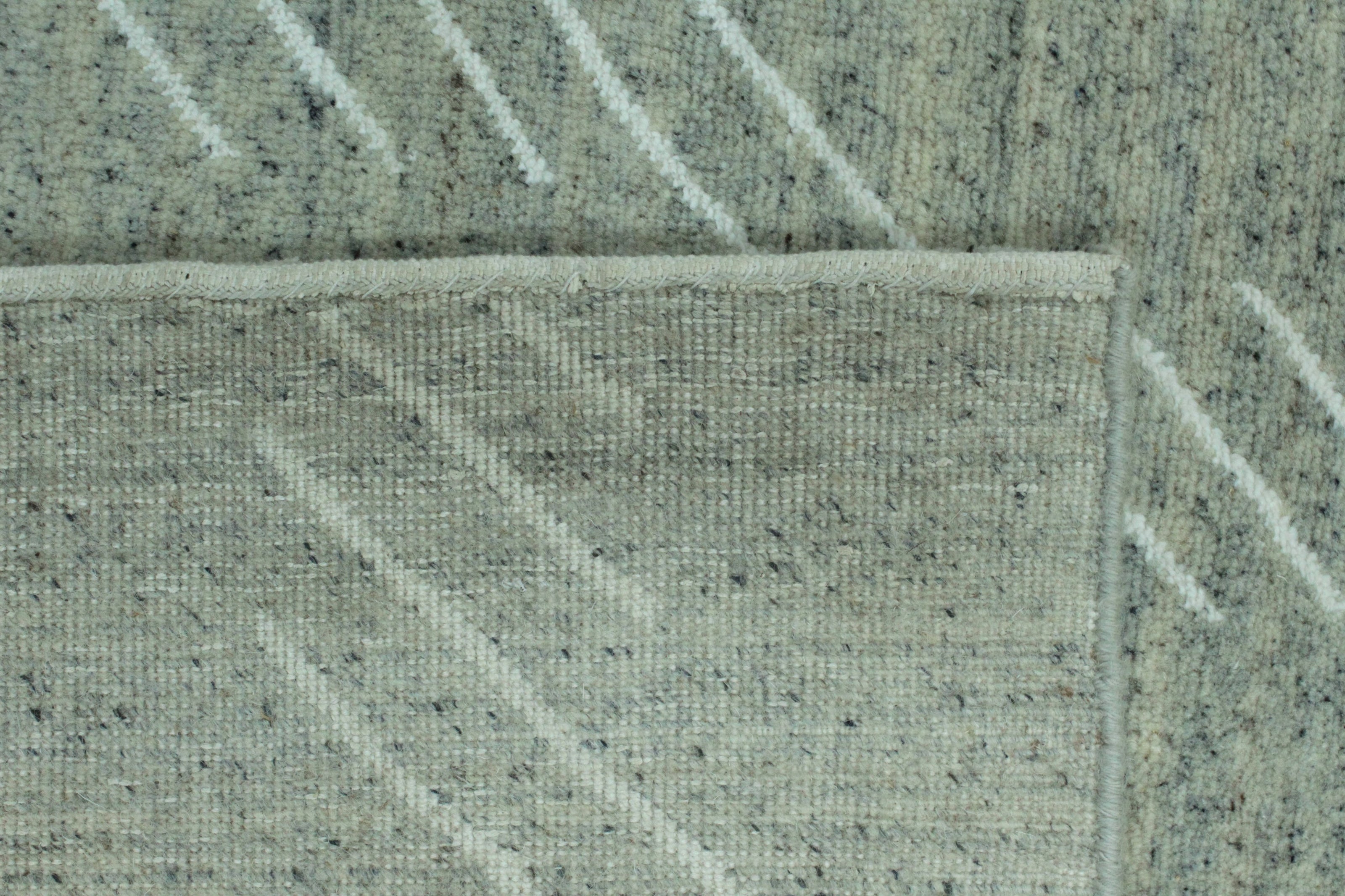 Gabbeh Rug - 275 cm x 176 cm