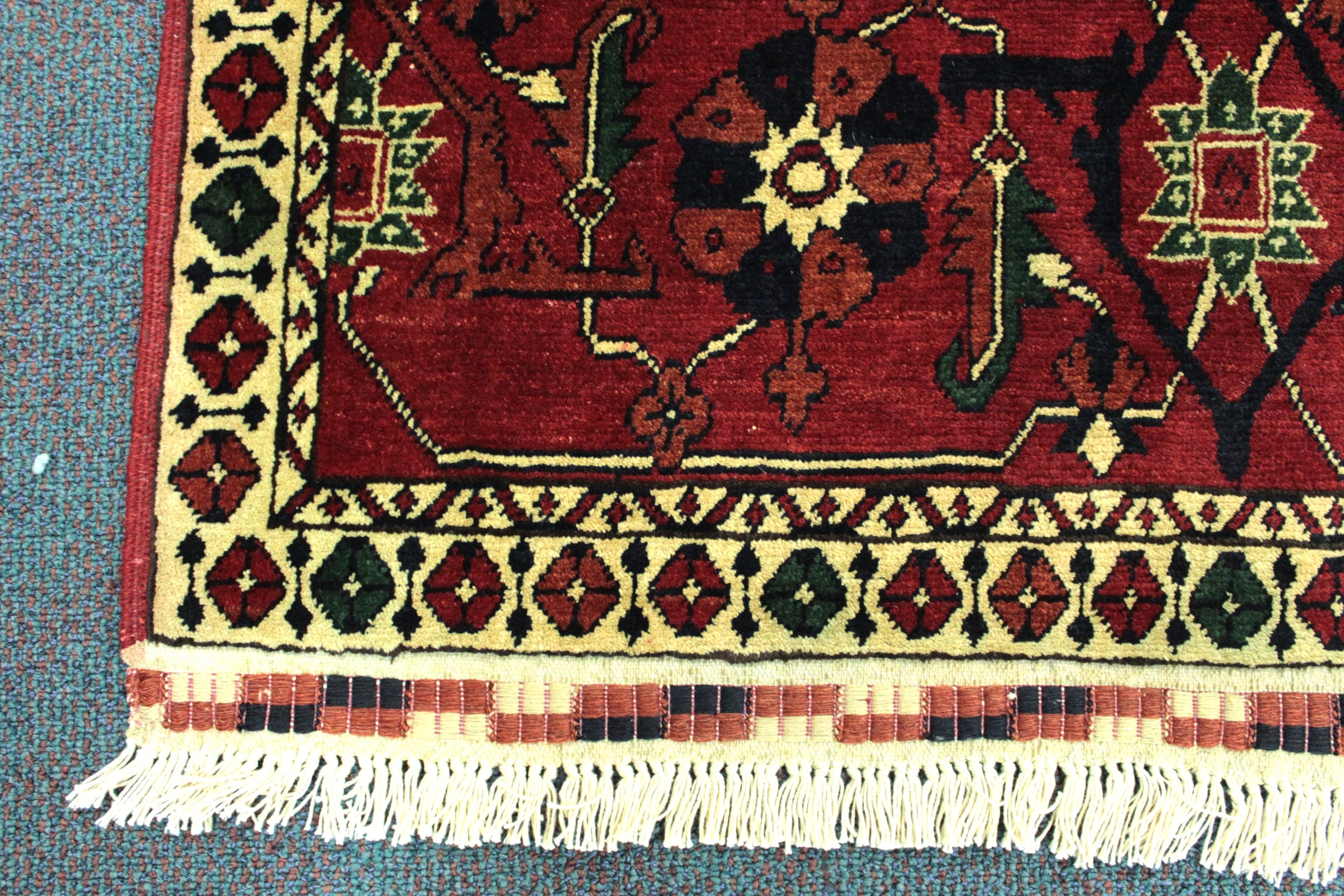 Heriz Rug  - 343 cm x 257 cm