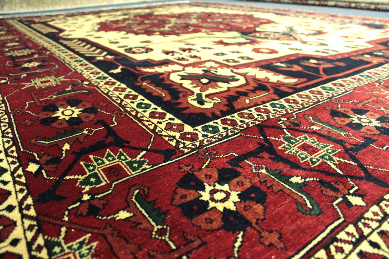 Heriz Rug  - 343 cm x 257 cm