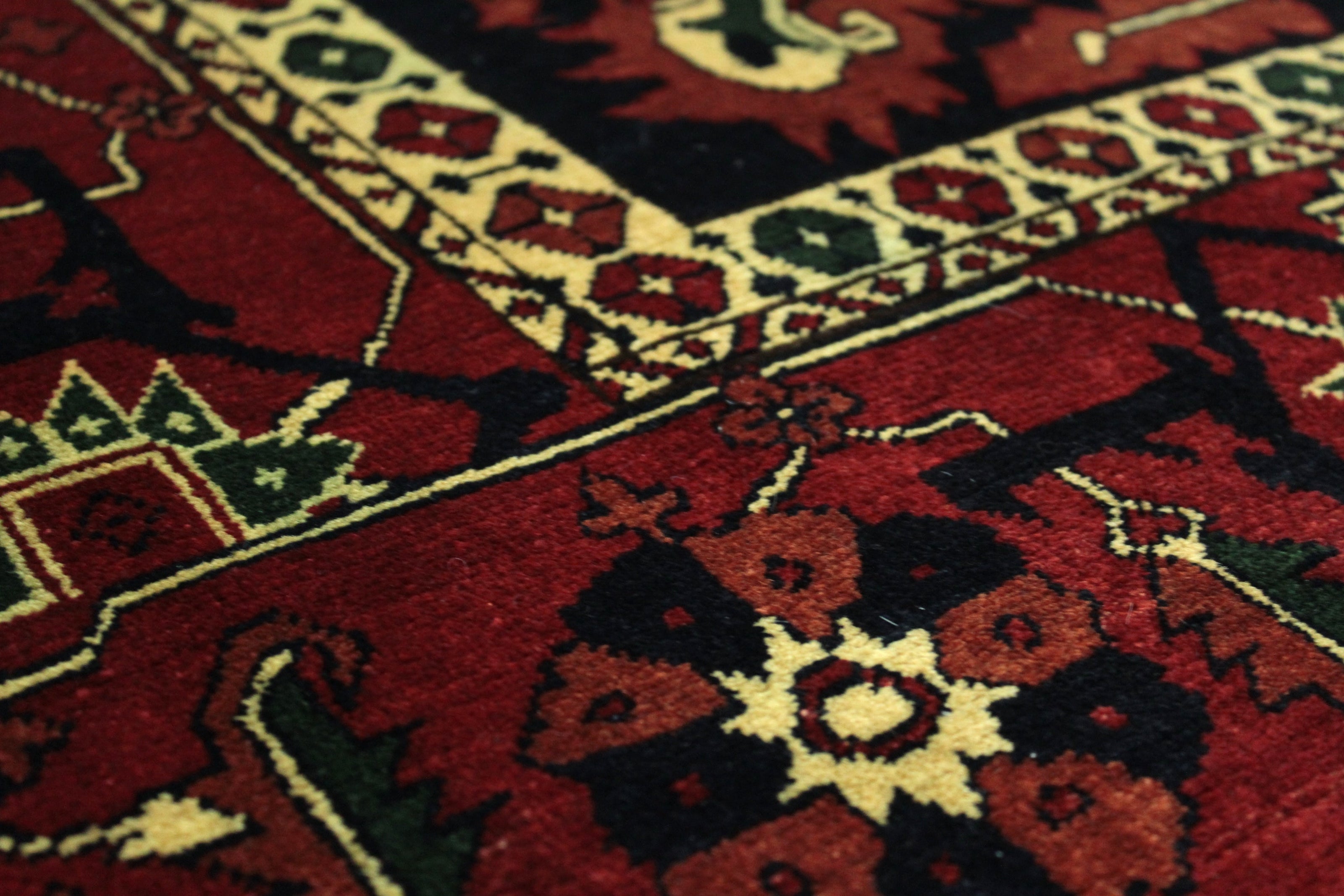 Heriz Rug  - 343 cm x 257 cm