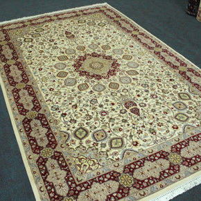 Kashmiri Rug  - 299 cm x 189 cm