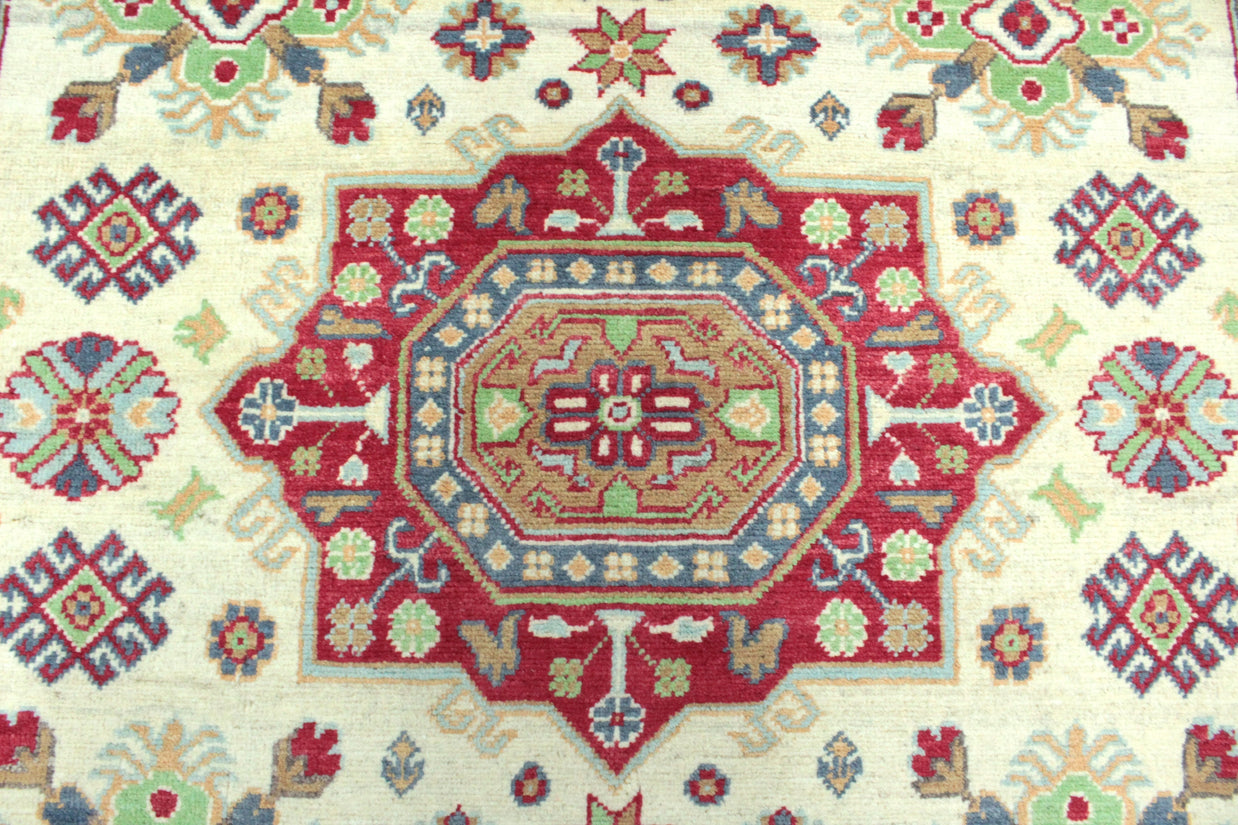Kazak Rug - 235 cm x 170 cm