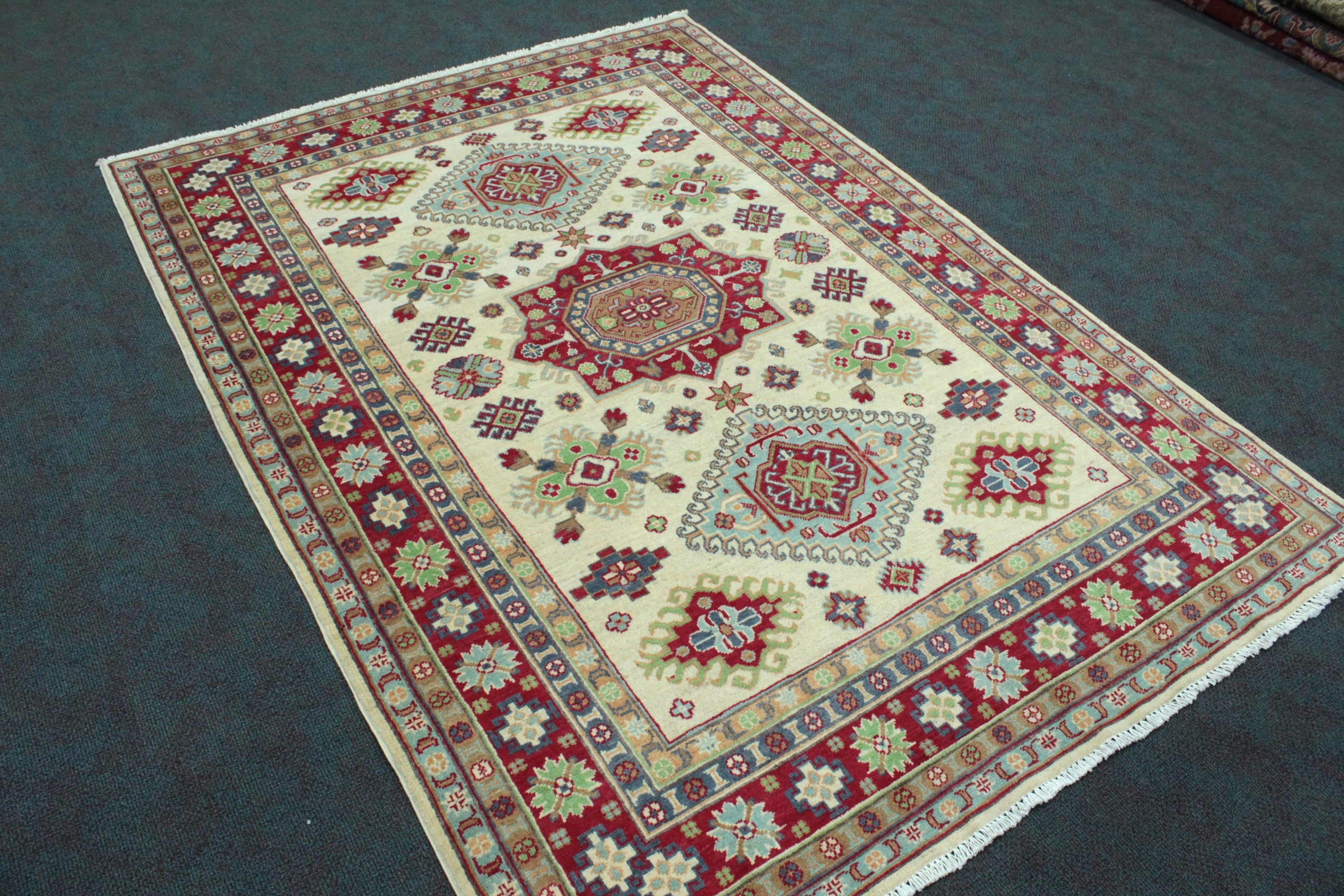 Kazak Rug - 235 cm x 170 cm