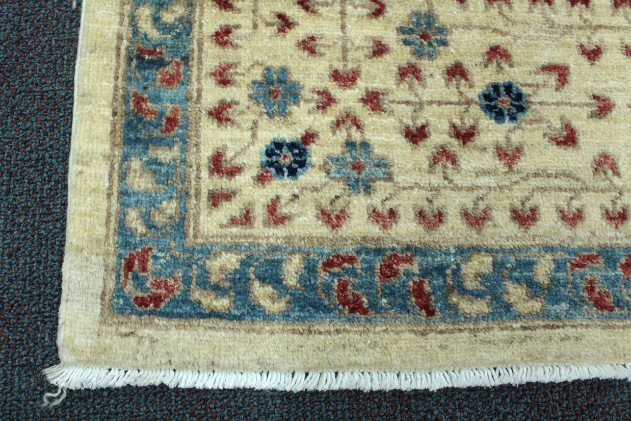 Kazak Rug  - 292 cm x 199 cm