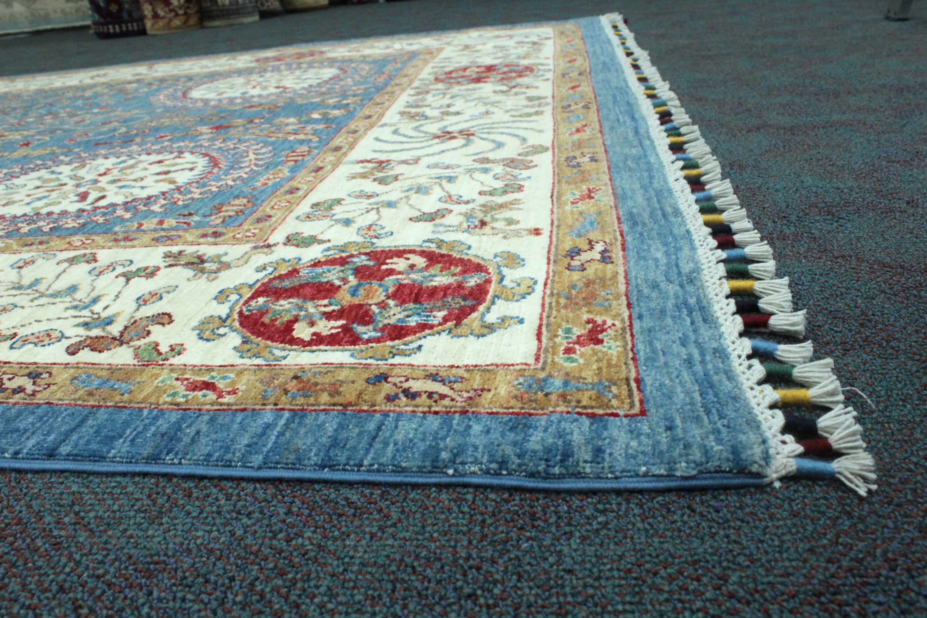 Khurjeen Rug  - 308 cm x 194 cm