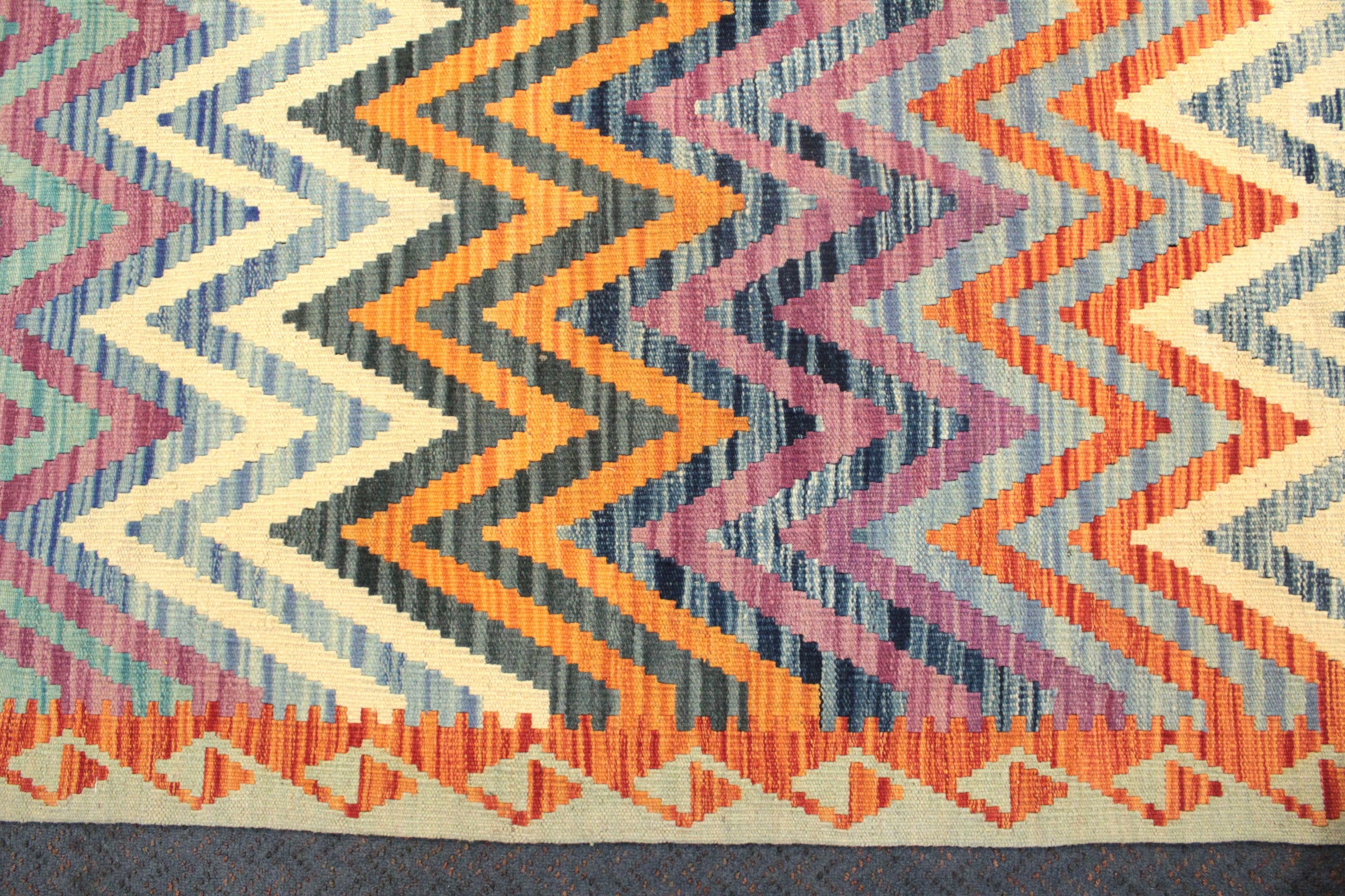 Chobi Kilim - 283 cm x 202 cm