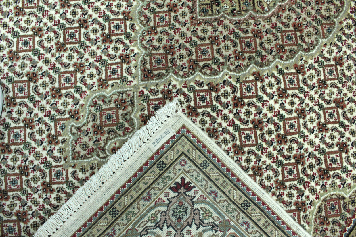 Mahi Tabriz Rug - 243 cm x 171 cm