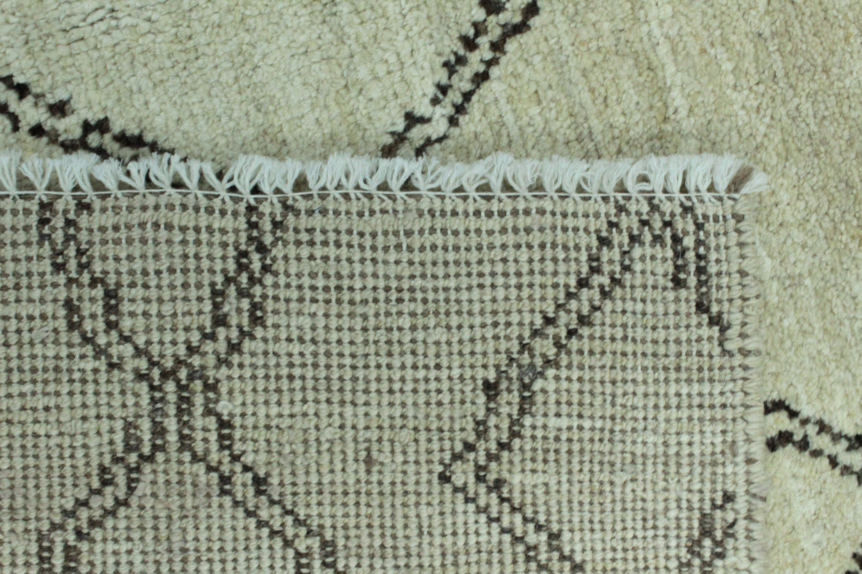 Moroccan Rug - 226 cm x 155 cm