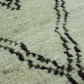 Moroccan Rug - 226 cm x 155 cm