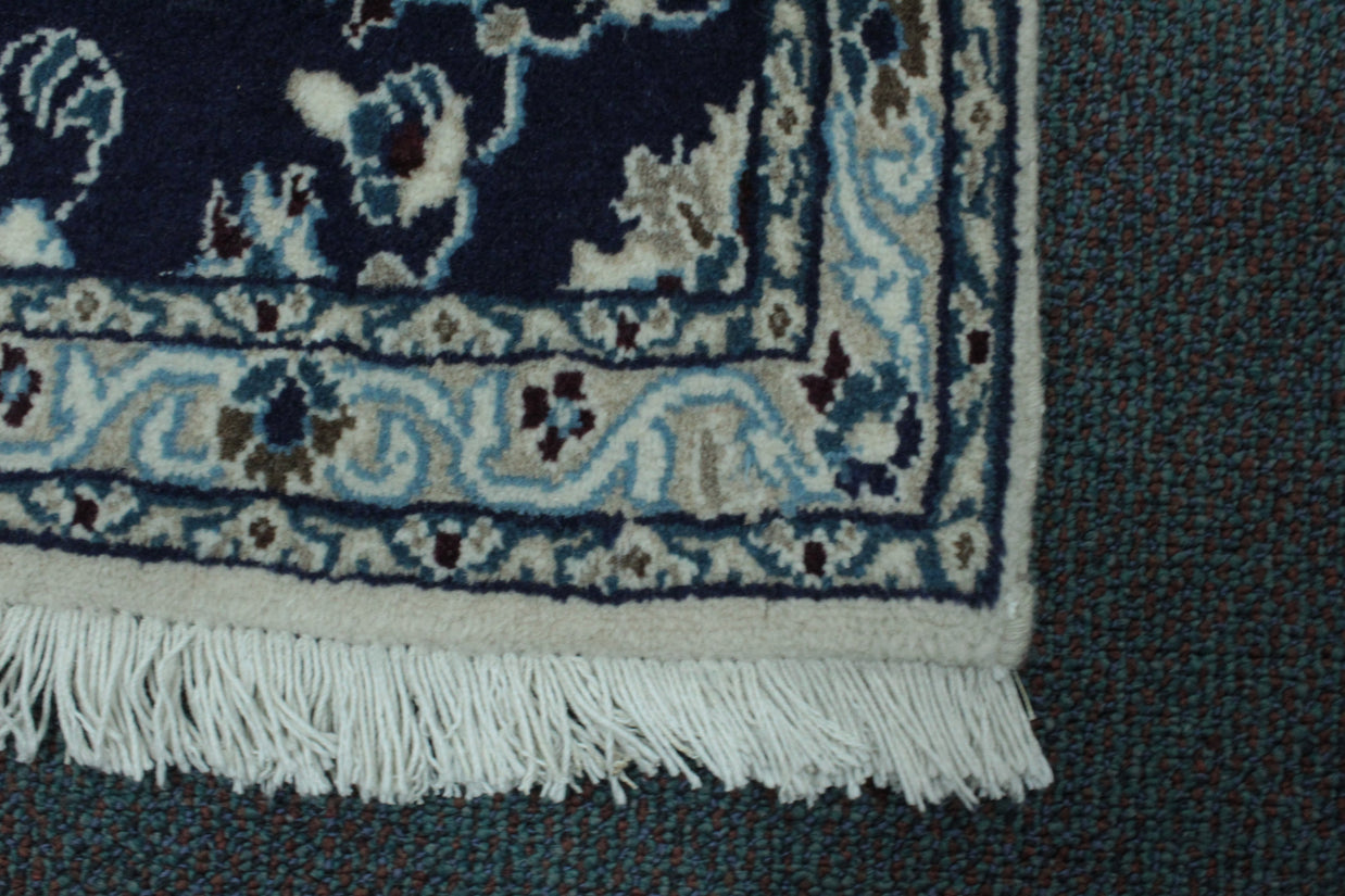 Nain Rug  - 300 cm x 68 cm