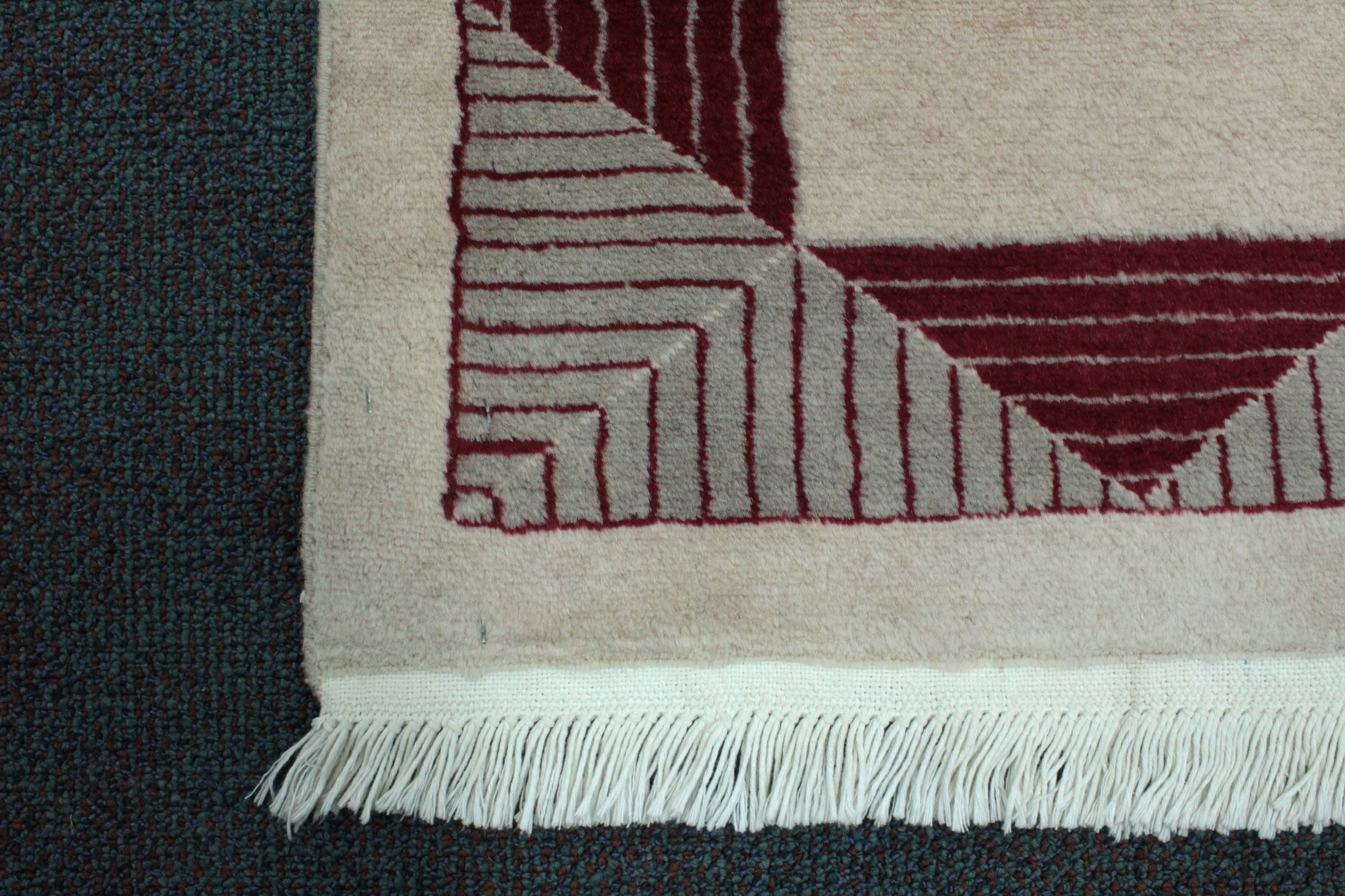 Jaldar Rug - 239 cm x 157 cm