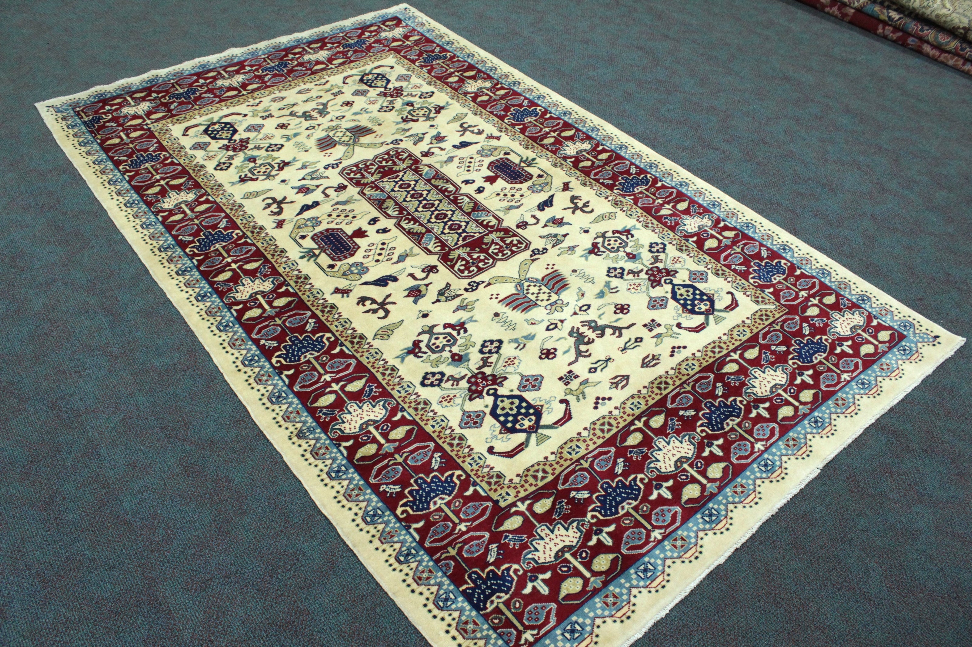 Shirvan Rug - 247 cm x 173 cm
